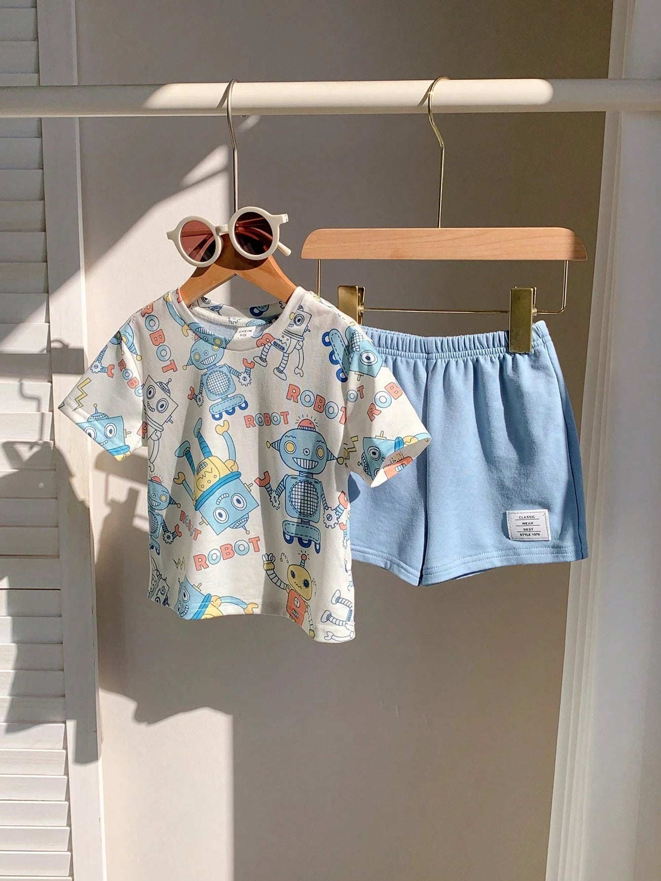 Cute Robot Pattern Polo Collar Short Sleeve T-Shirt And Shorts Set