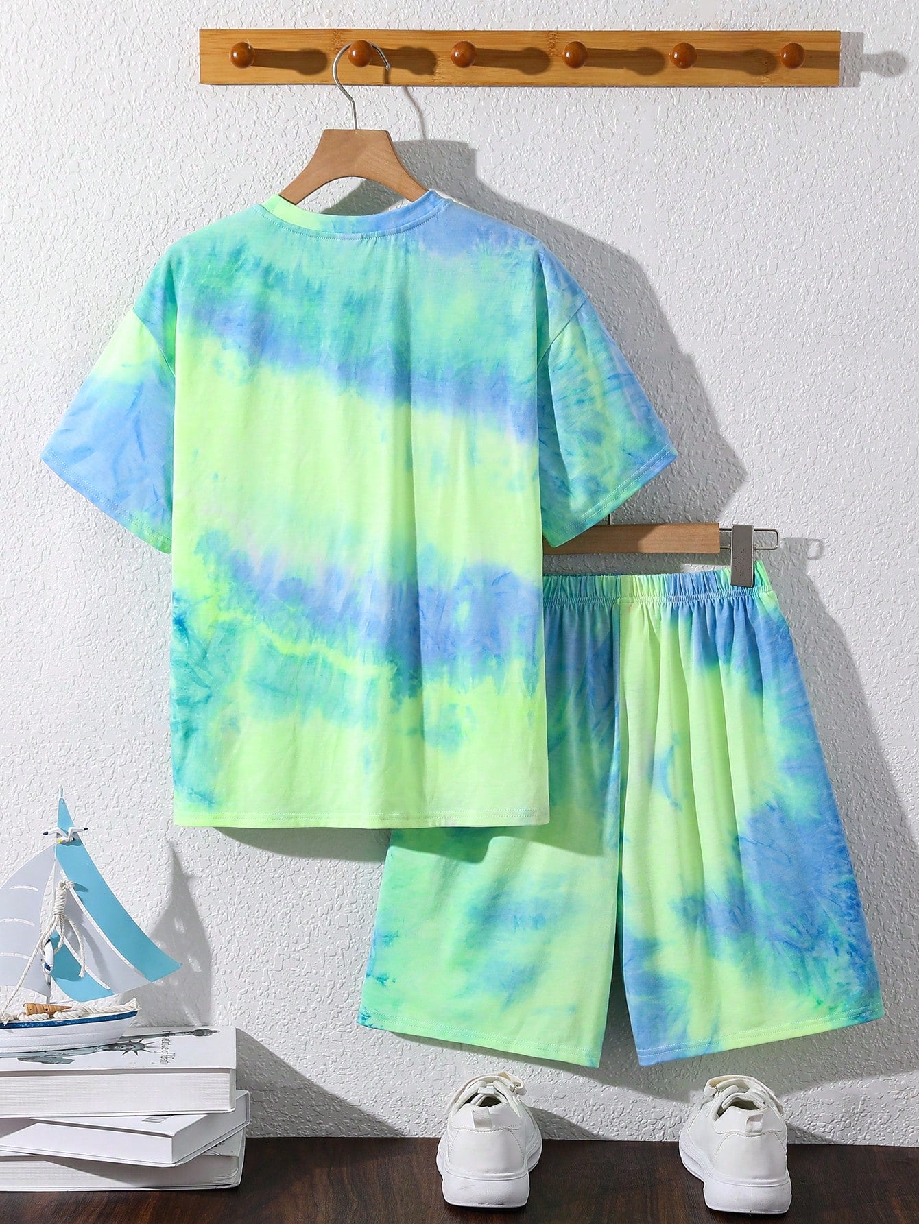Tween Boy Tie-Dye Short Sleeve T-Shirt And Shorts Set