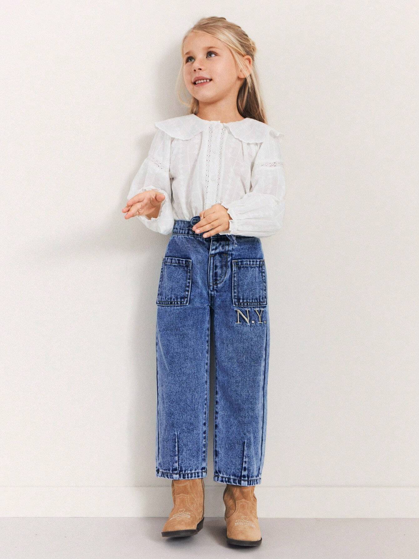 THE HAPPY LOOK Young Girls Blue Denim Elastic Waist Jeans With Embroidered Letter Design