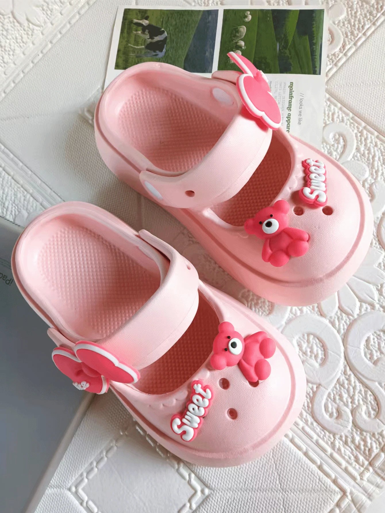 Girls' EVA Ultra-Light Hole Shoes