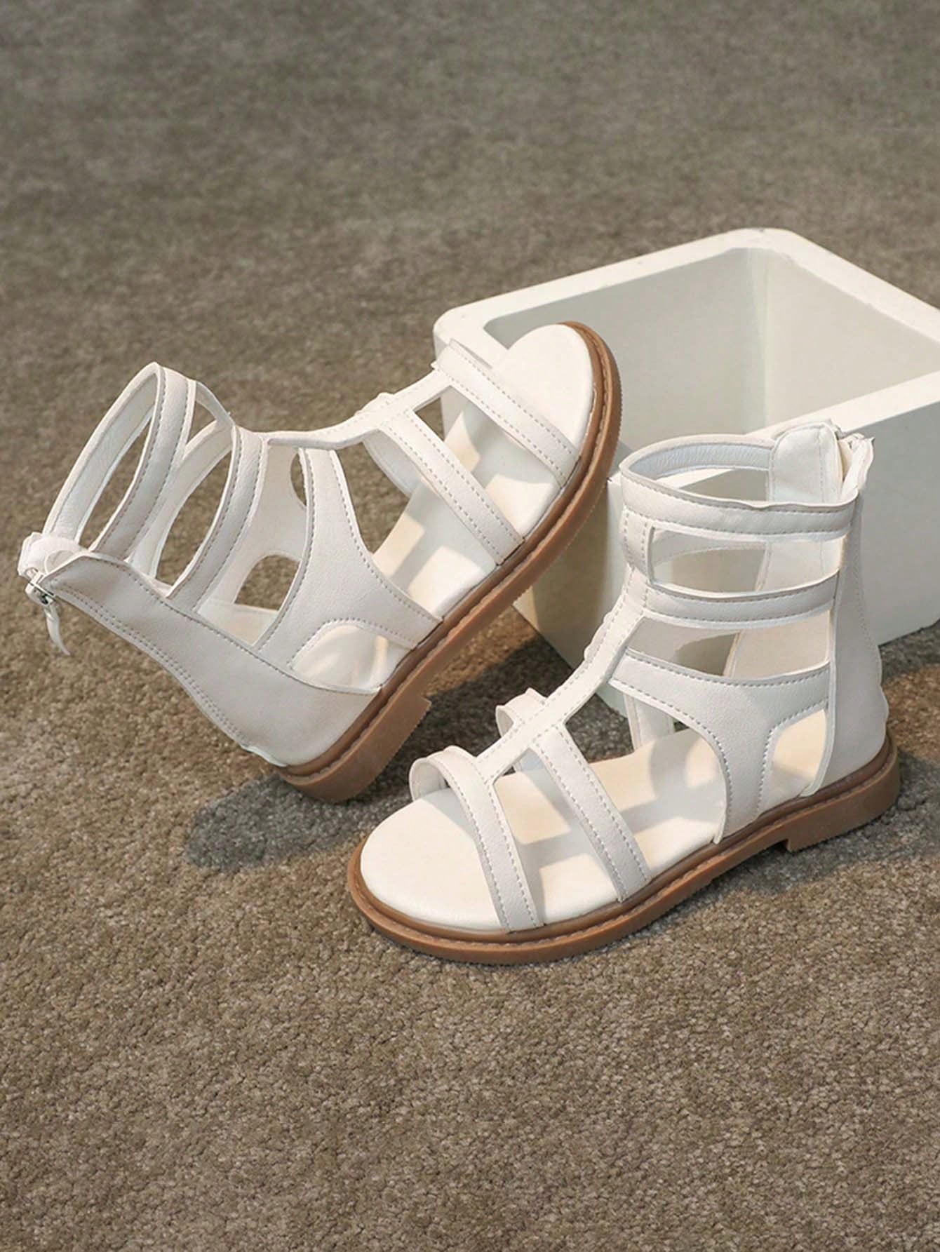 1 Pair Girls Fashion High-Top Zipper Back Non-Slip Soft Bottom Sandals