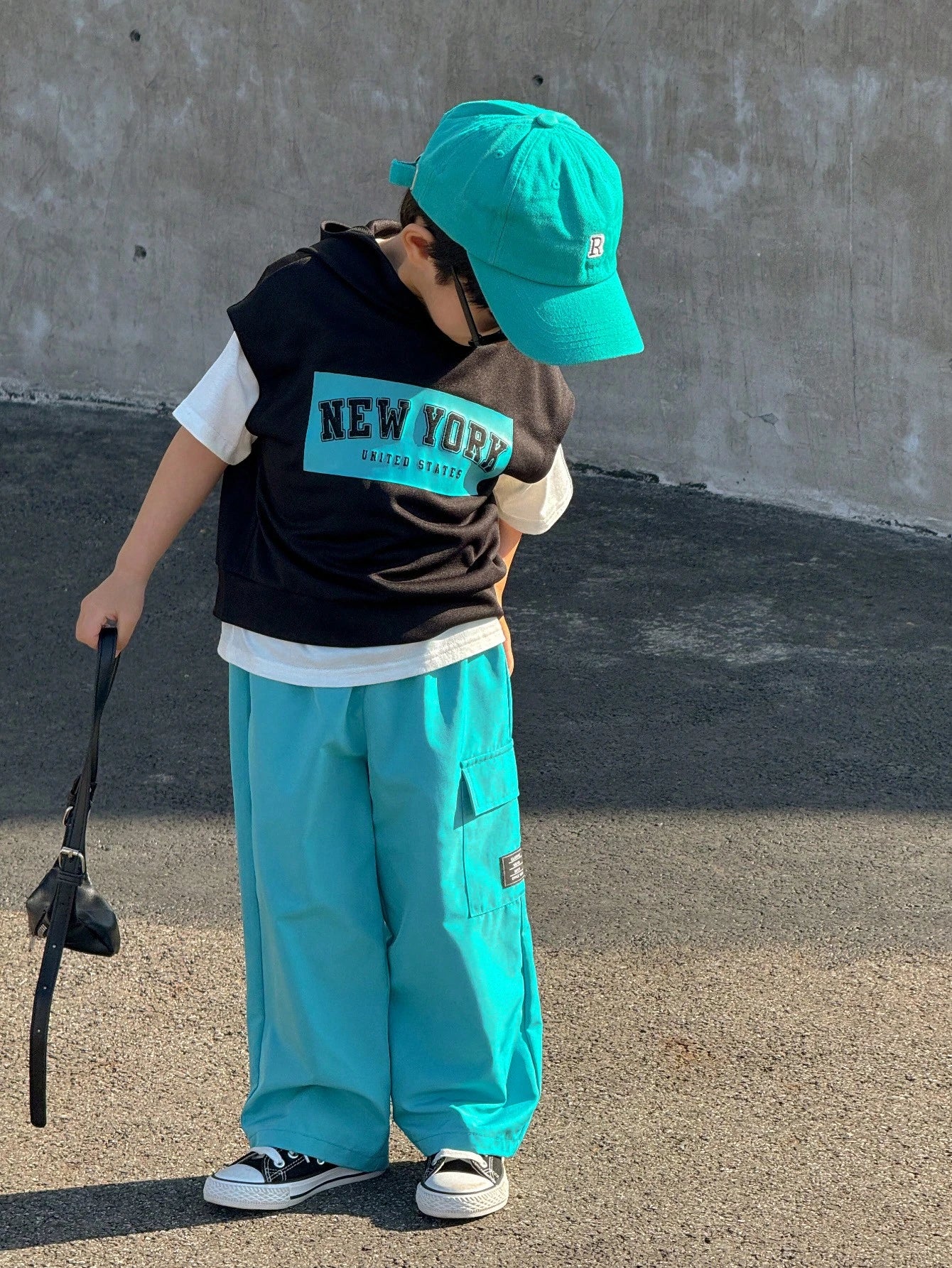 2pcs/Set Kids Boys Casual Korean Style Letter Print Raglan Hoodie And Wide Leg Sweatpants