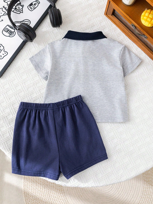 2pcs/Set Baby Boy Casual Cute Gray Letter Polo Shirt And Elastic Waist Shorts Set