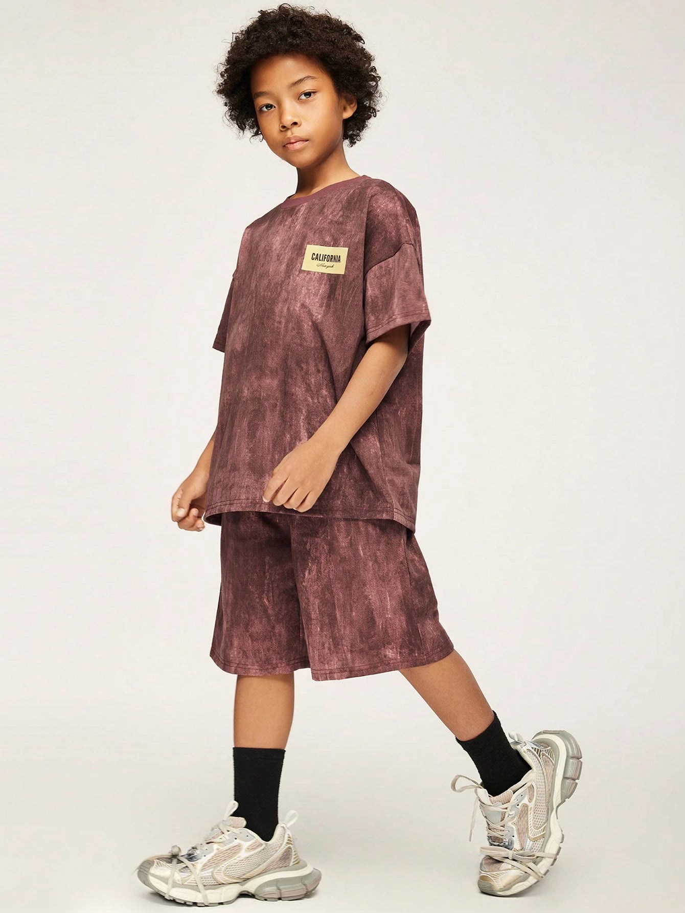 Vintage American Hip Hop Casual Letter Tie Dye Print Round Neck Short Sleeve T-Shirt & Straight Leg Shorts