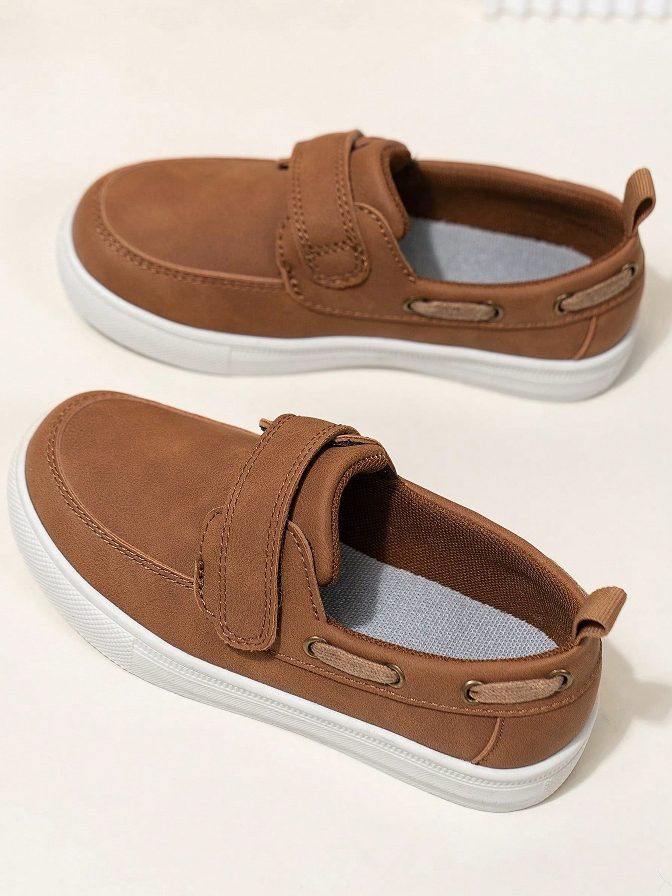 English Style Hook And Loop Slip-On Anti-Skid Wear-Resistant Soft-Sole Loafers