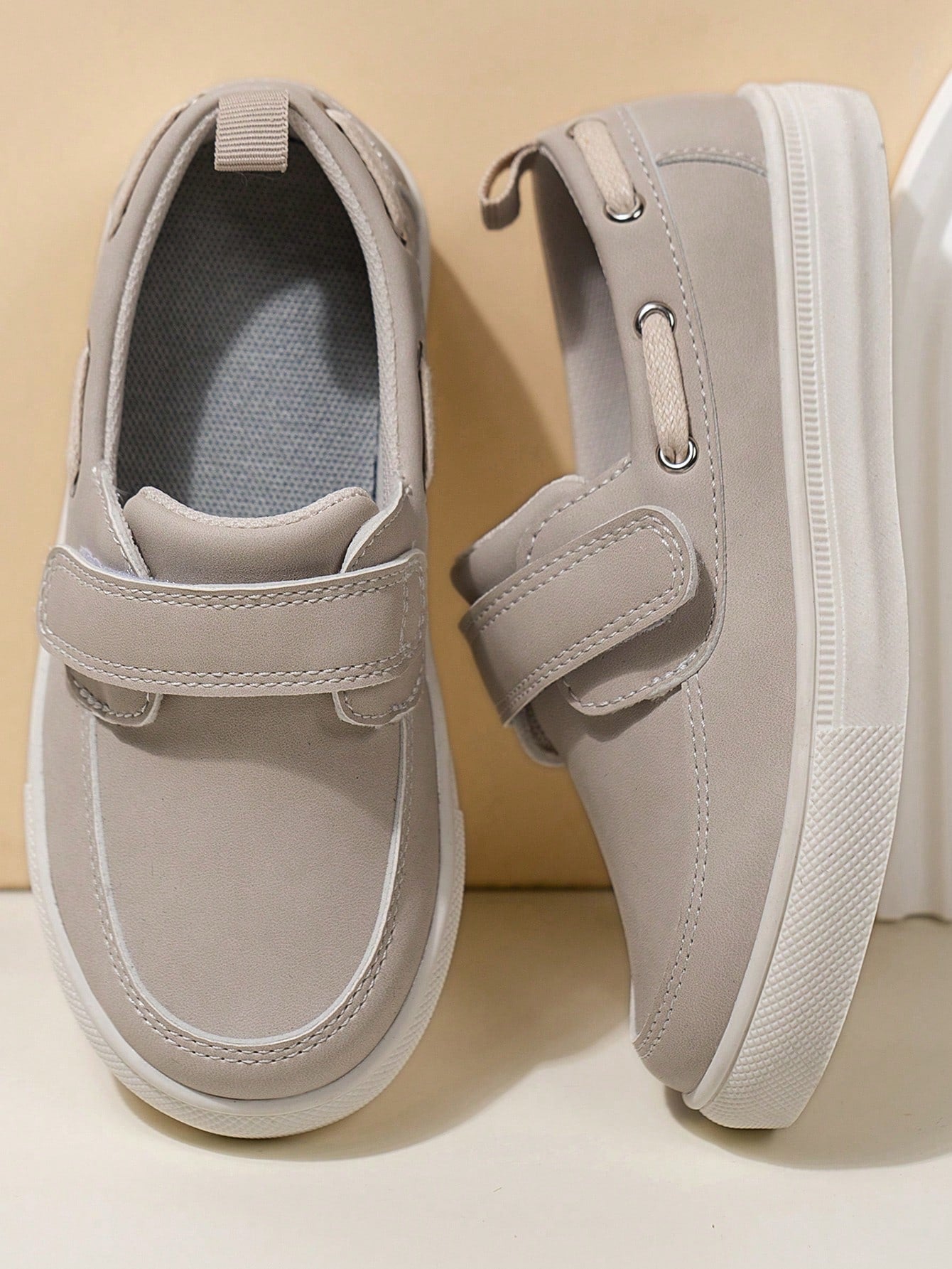 English Style Hook And Loop Slip-On Anti-Skid Wear-Resistant Soft-Sole Loafers