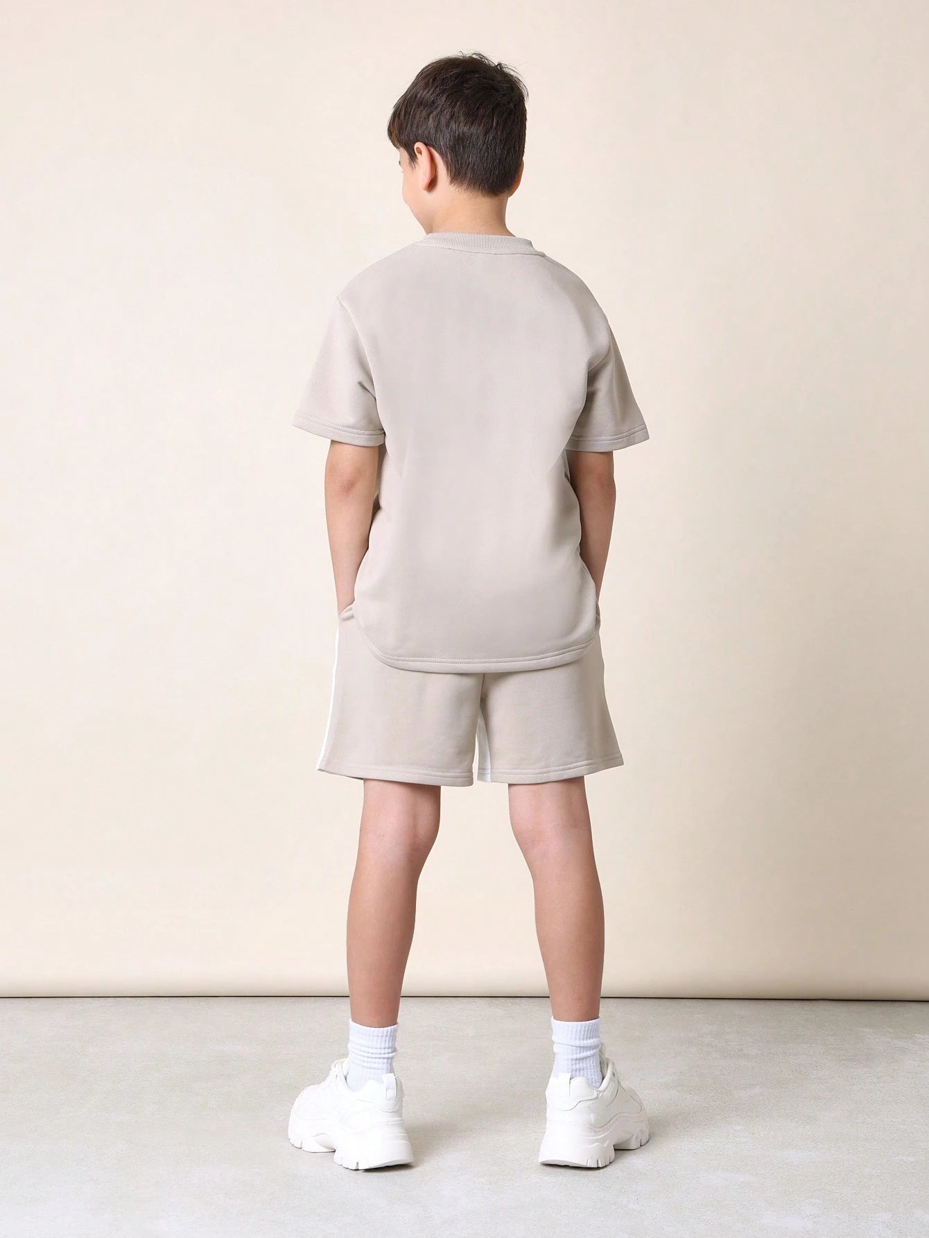 Tween Boys Comfy Regular Fit Short Sleeve Tee And Blocked Short
