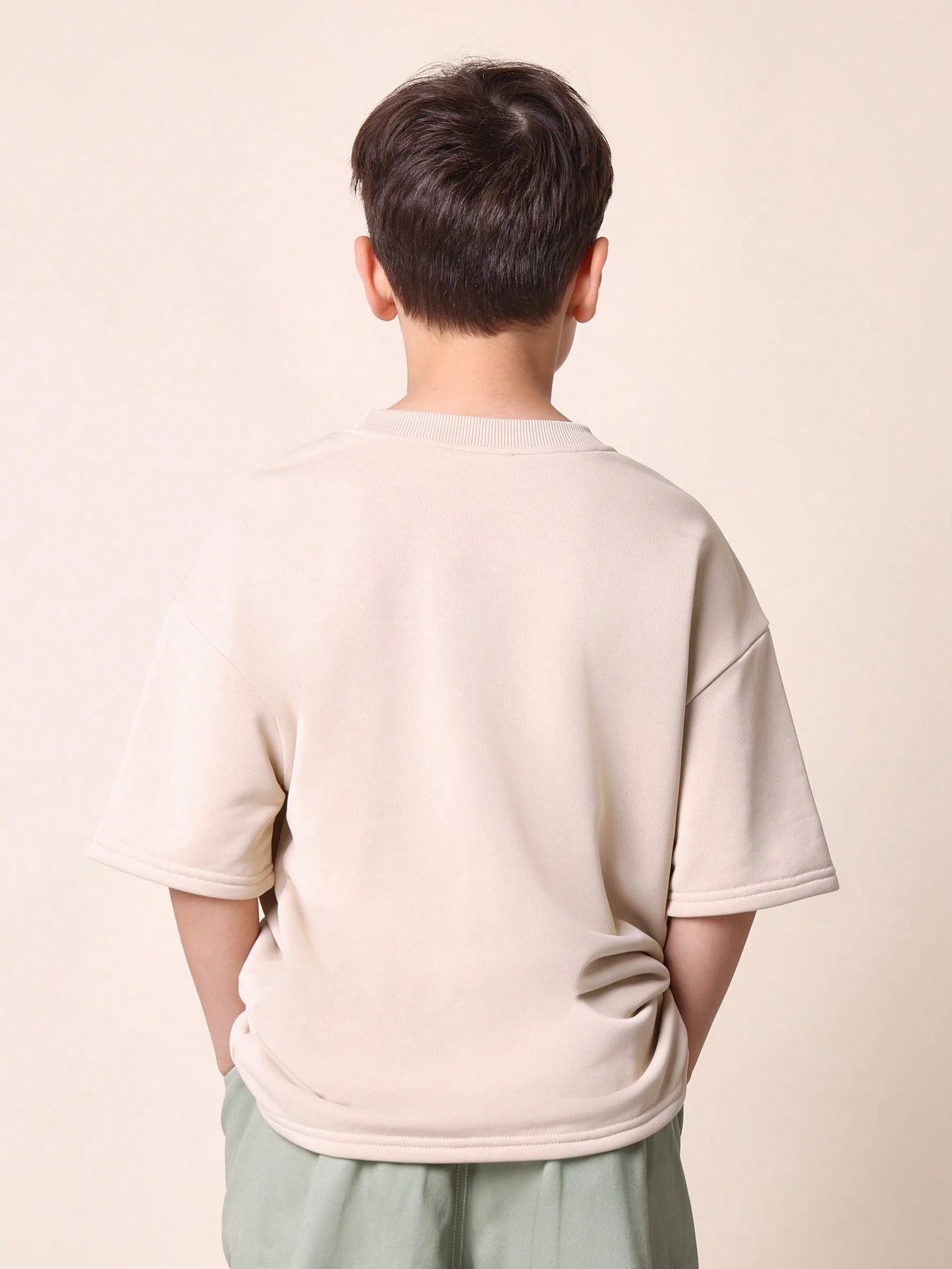 Tween Boys Comfy Oversized Fit Elbow Sleeve Tee With Graphic Print
