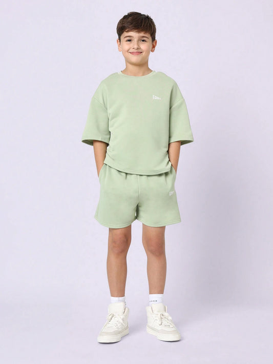 Tween Boys Comfy Oversized Fit Elbow Sleeve Tee And Short With Graphic Print Green
