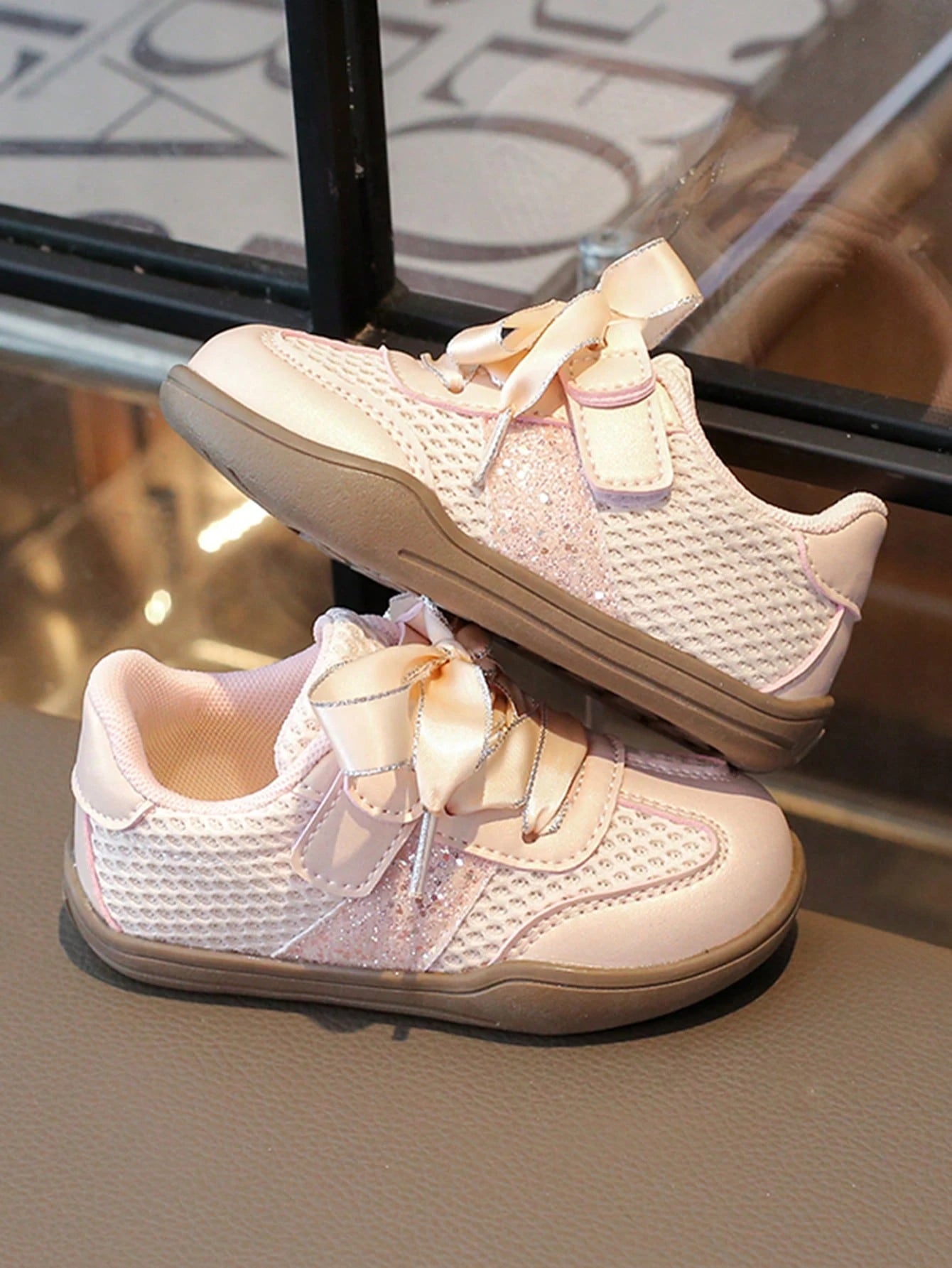 1 Pair Fashion Casual Mesh Sequin Ribbon Girls Children Sports Shoes