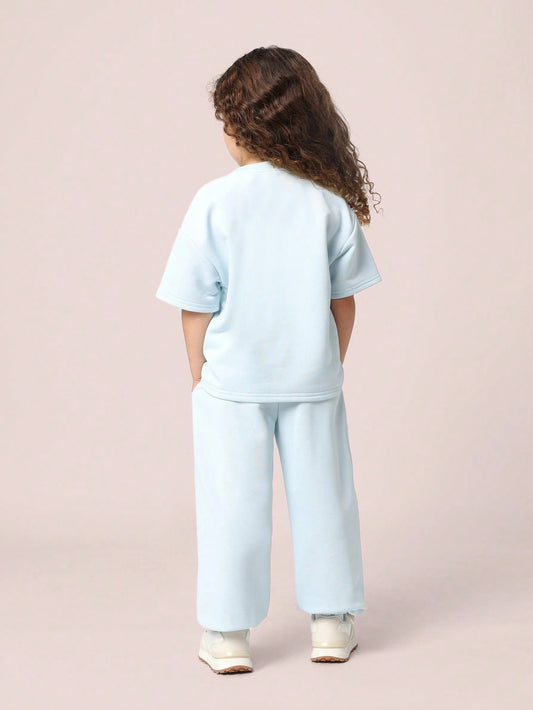 Young Girls Comfy Regular Fit Short Sleeve T-Shirt With Graphic Print And Jogger