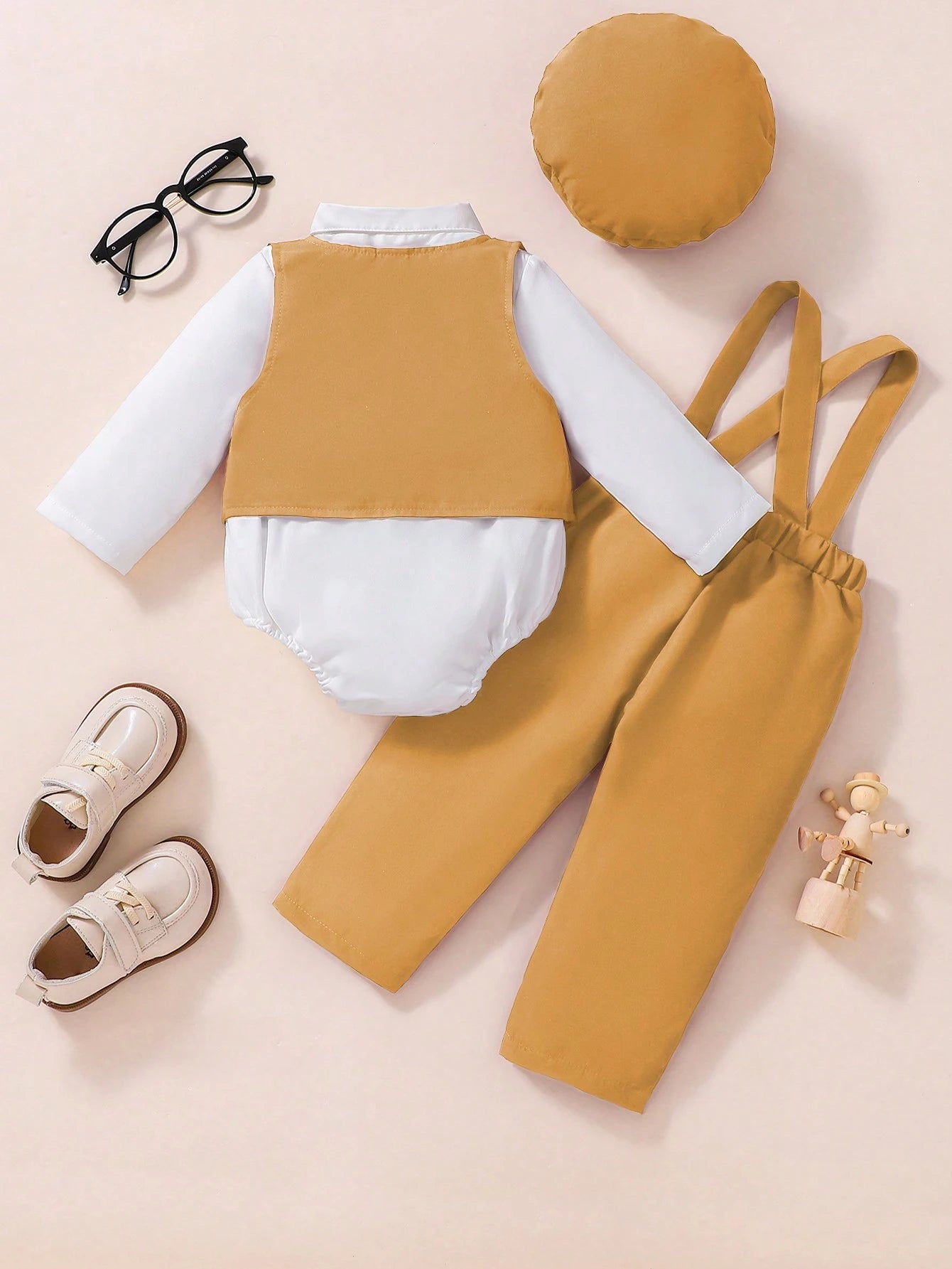 Multiple Pieces Baby Boy's Gentleman Style Buttoned Shirt With Bowtie, Suspender & Long Pants