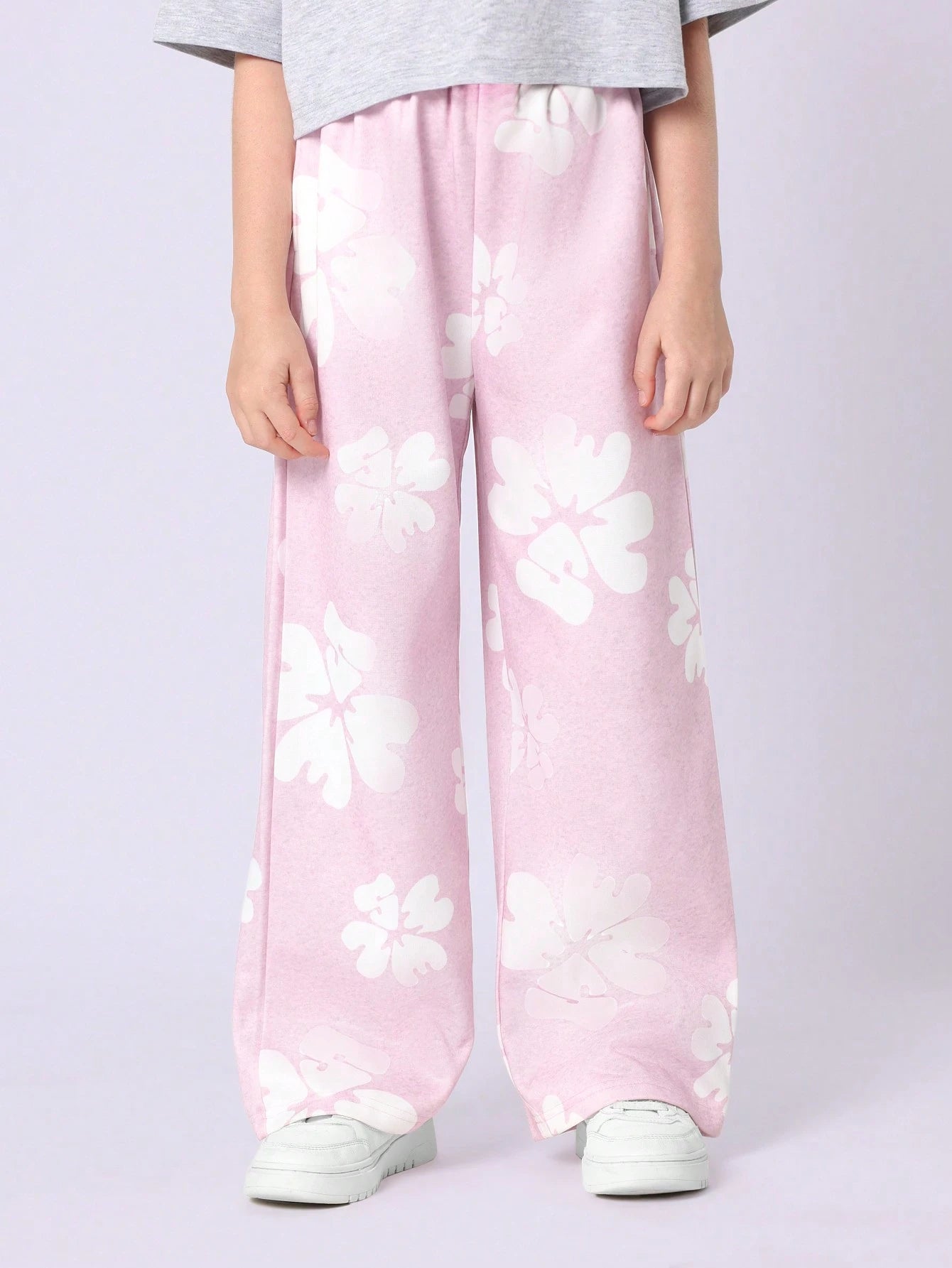 Tween Girls Everyday Play Crop Tee And Sweatpants With Flock Print