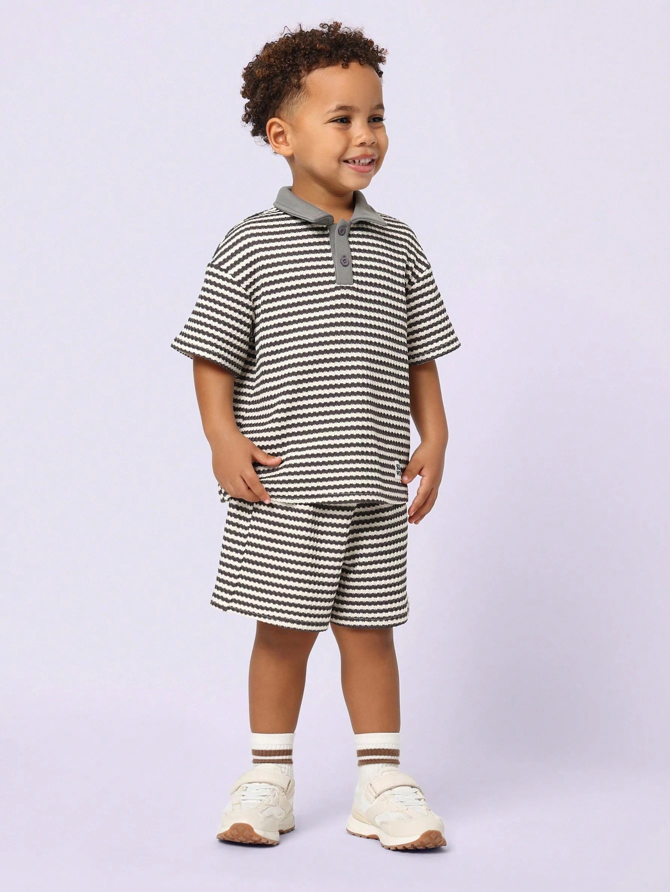 Young Boys Comfy Textured Short Sleeve Polo Shirt And Short Grey