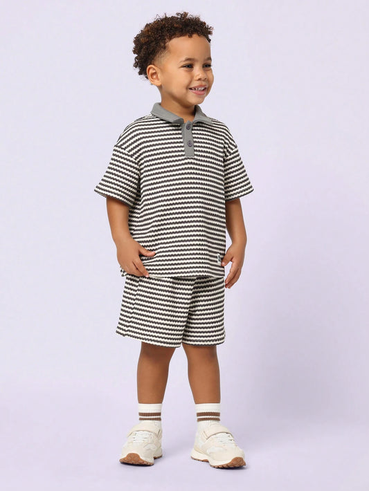 Young Boys Comfy Textured Short Sleeve Polo Shirt And Short Grey