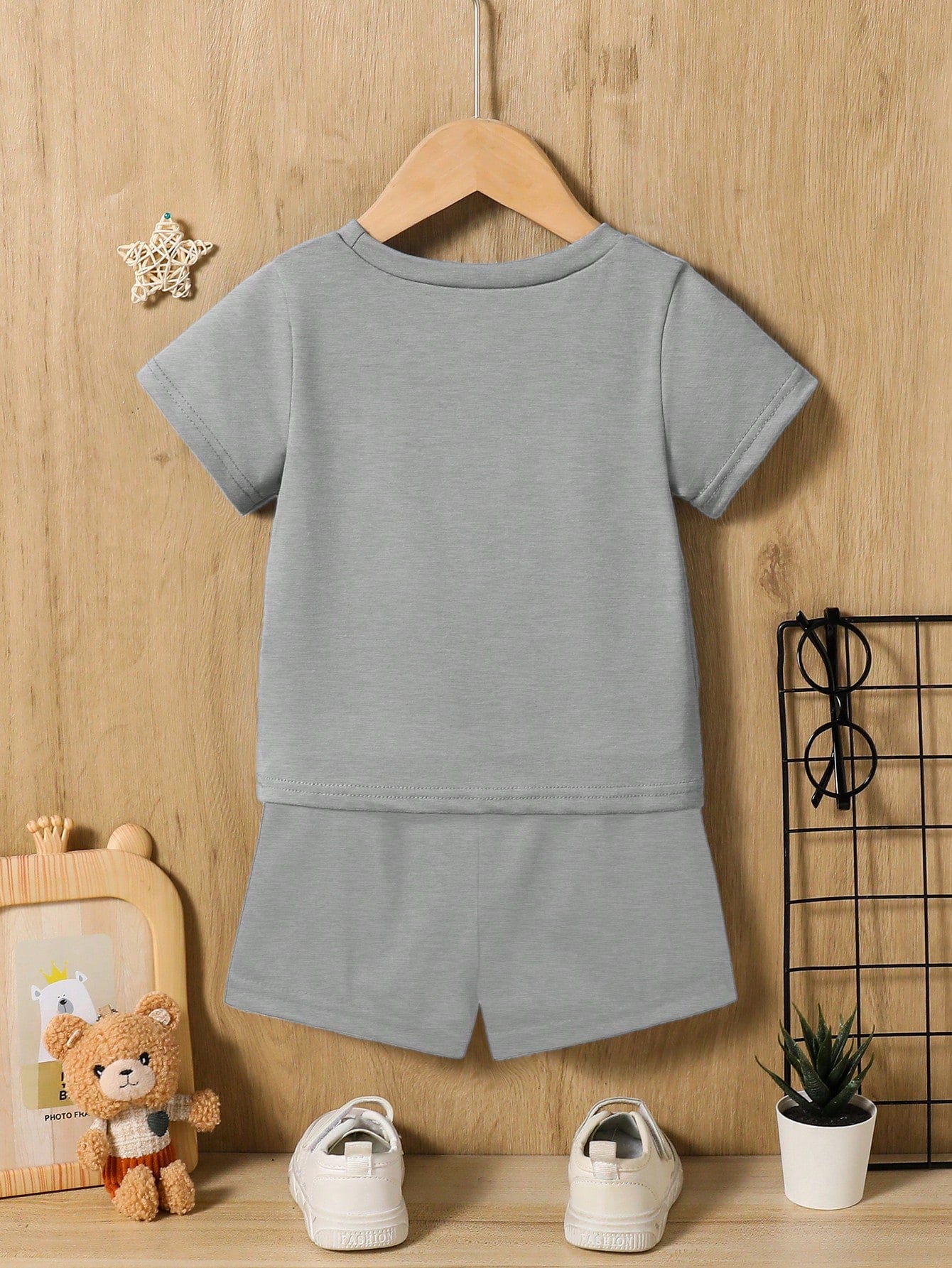2pcs Baby Boy Casual And Sporty Outfits With Cute Panda Print