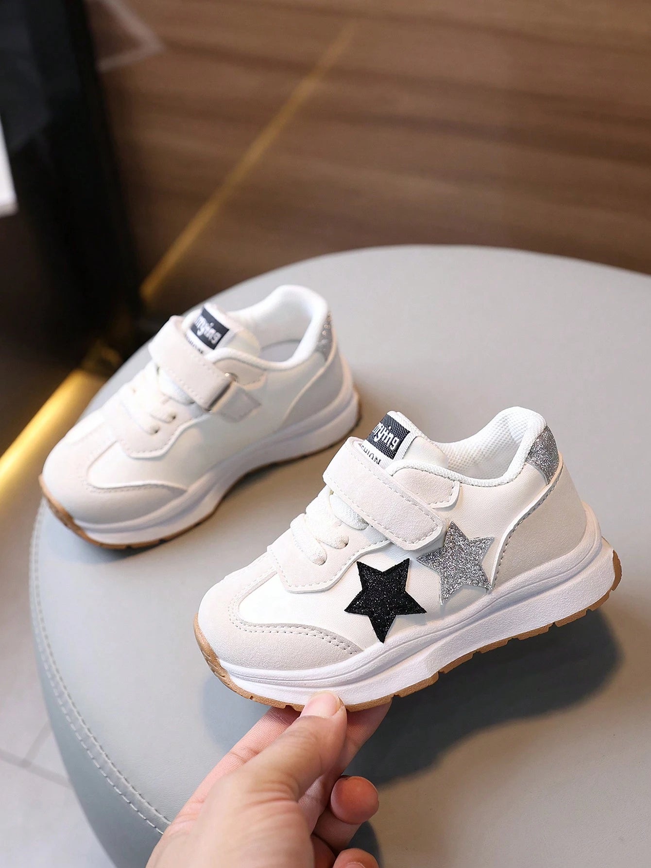 New Soft Soled Non Slip Leather Surface Children's Sports Shoes Beige