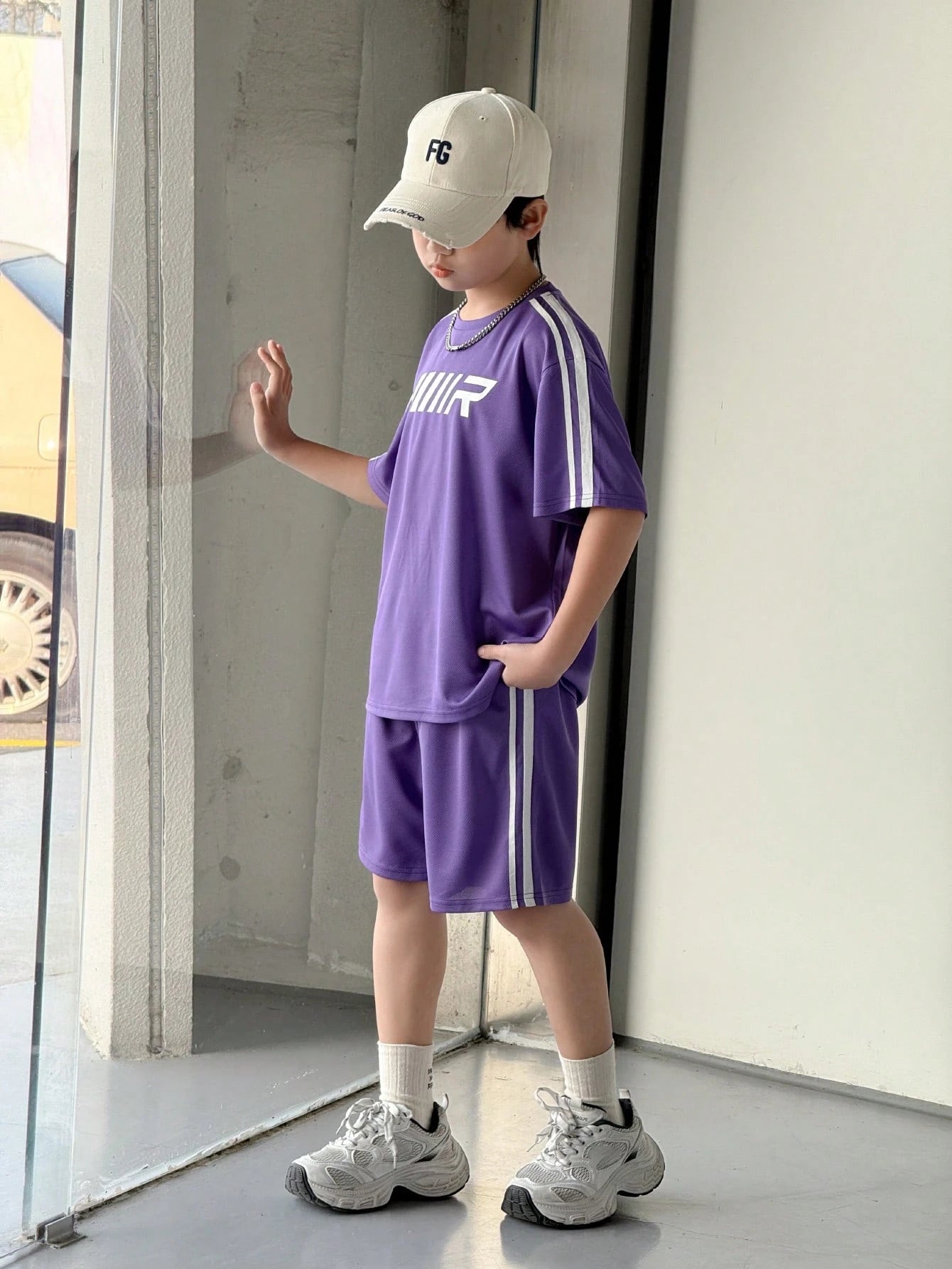2pcs Tween Boys Casual Striped Short Sleeve T-Shirt And Shorts Set