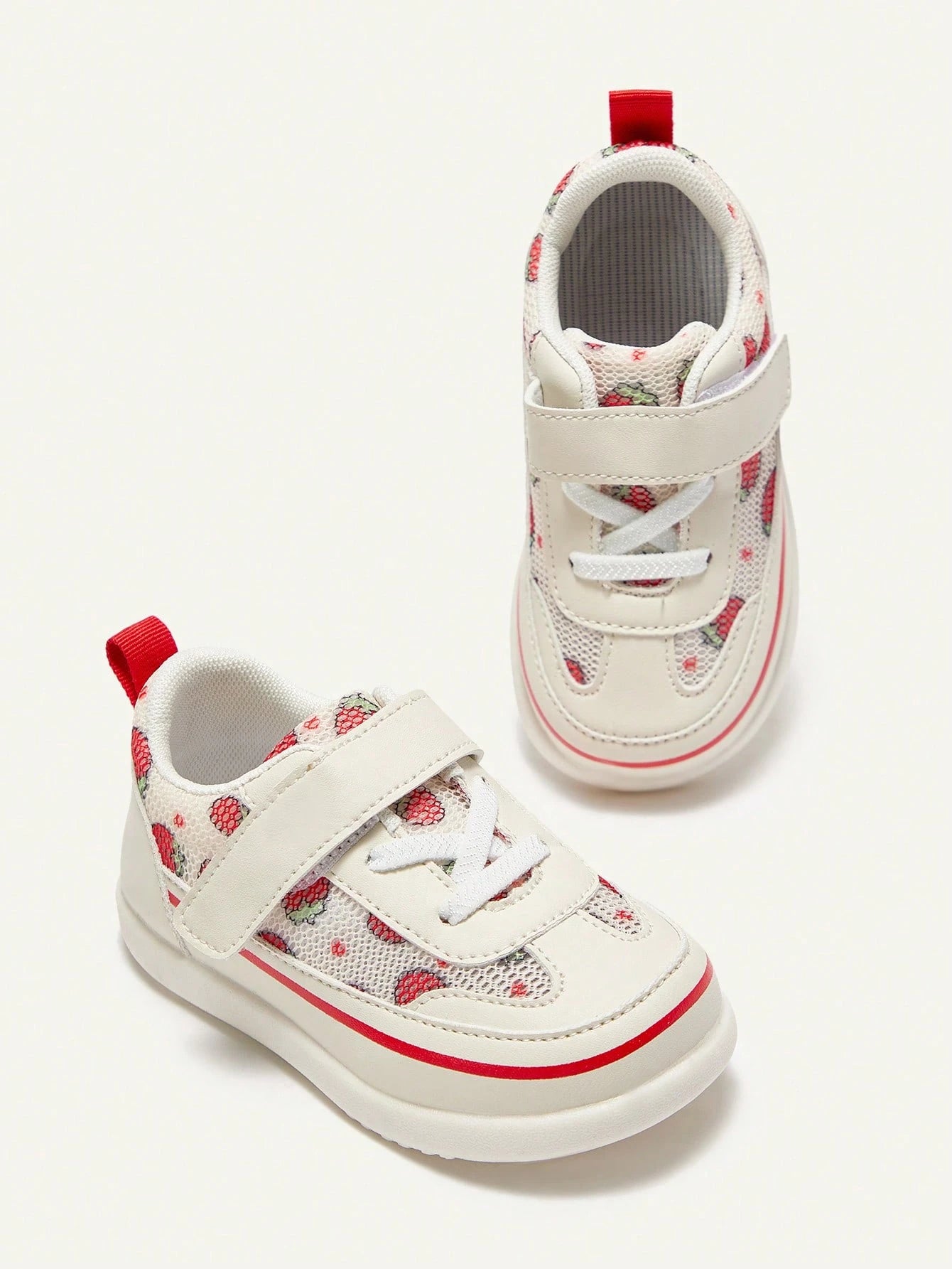 Fashionable & Versatile Casual Breathable Mesh Peach Decor Soft Bottom Sports Shoes