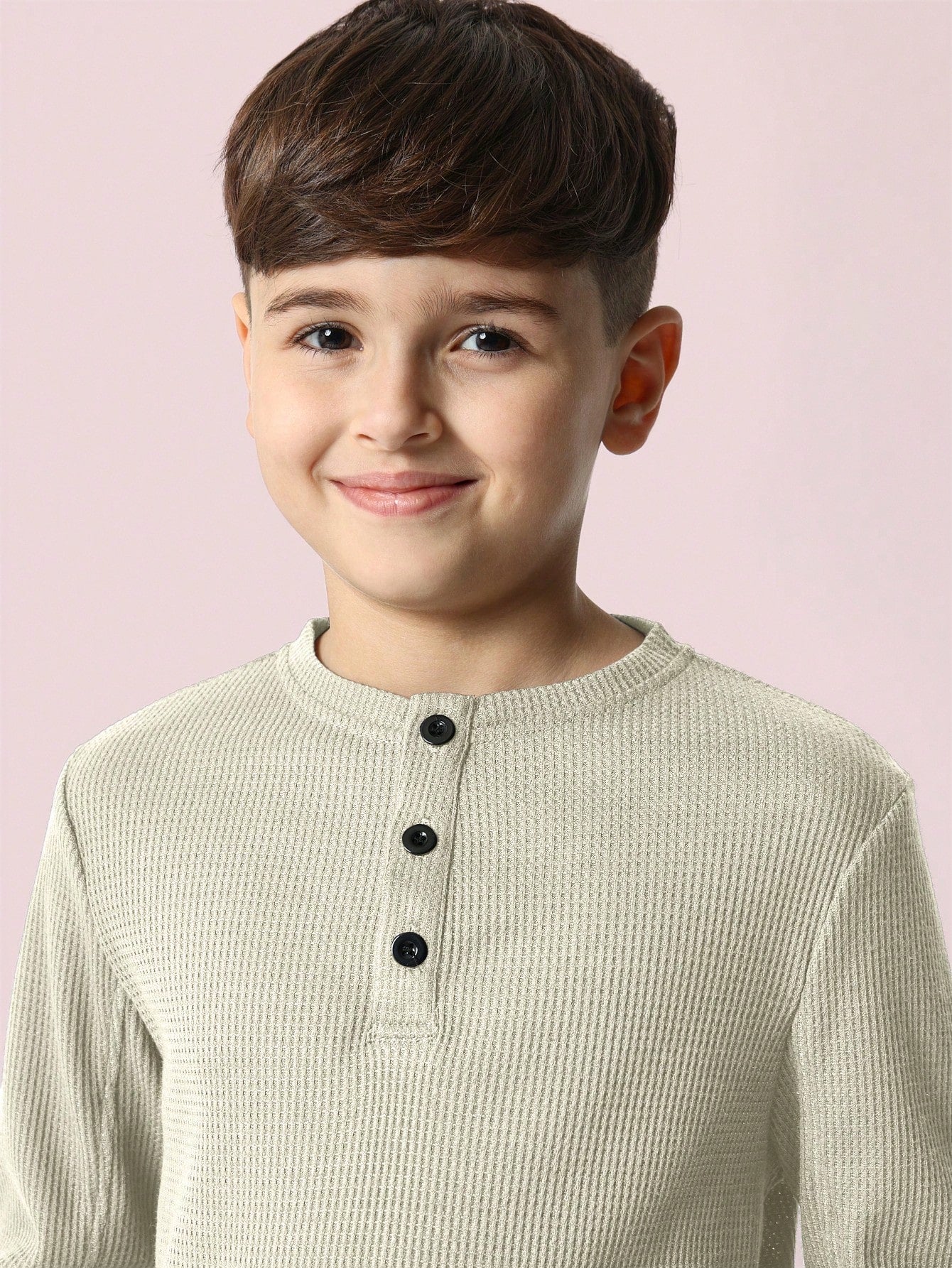 Tween Boys Regular Fit Textured Long Sleeve Henley Tee
