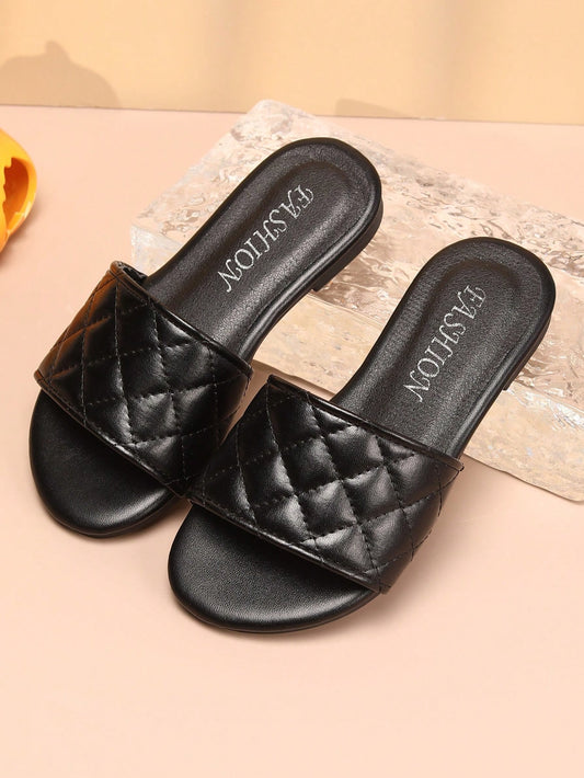 1 Pair Girls Rhombic Quilted Decorated, Minimalist Solid Slipper Black