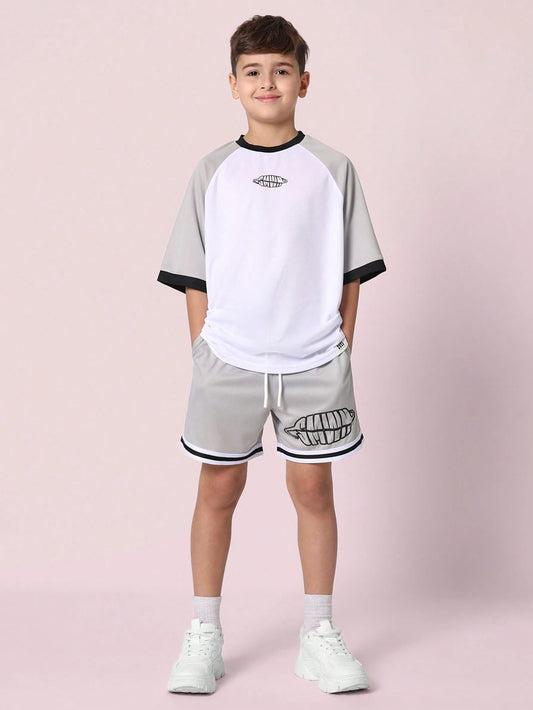 Tween Boys Comfy Oversized Fit Raglan Contrast Short Sleeve Tee And Short Grey