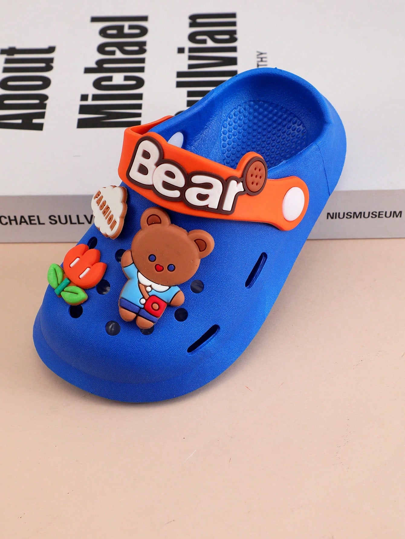 Casual Breathable Girls' Clogs With Cute Cartoon Accessories