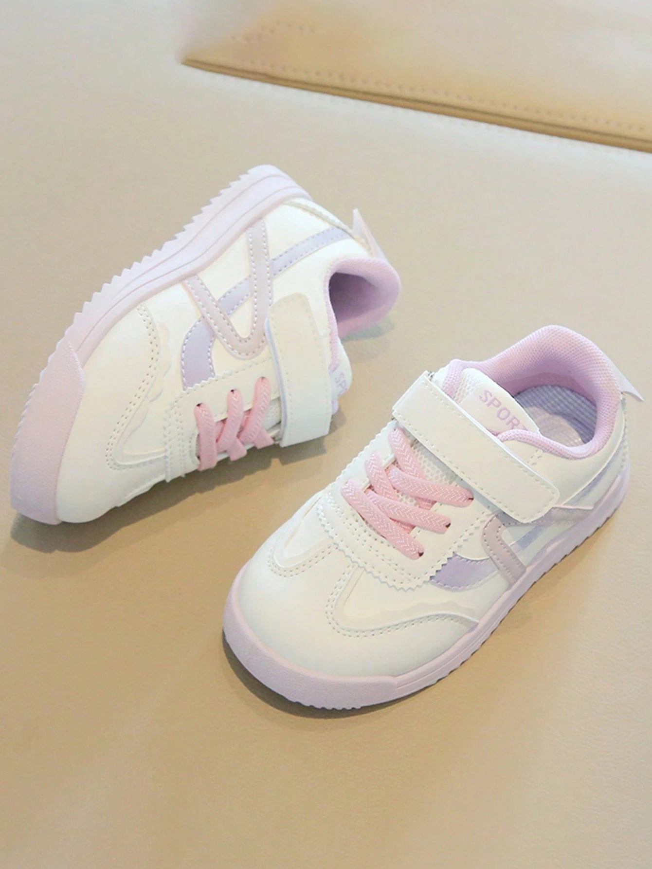 Kids Soft Sole Low-Top Unisex Sneakers