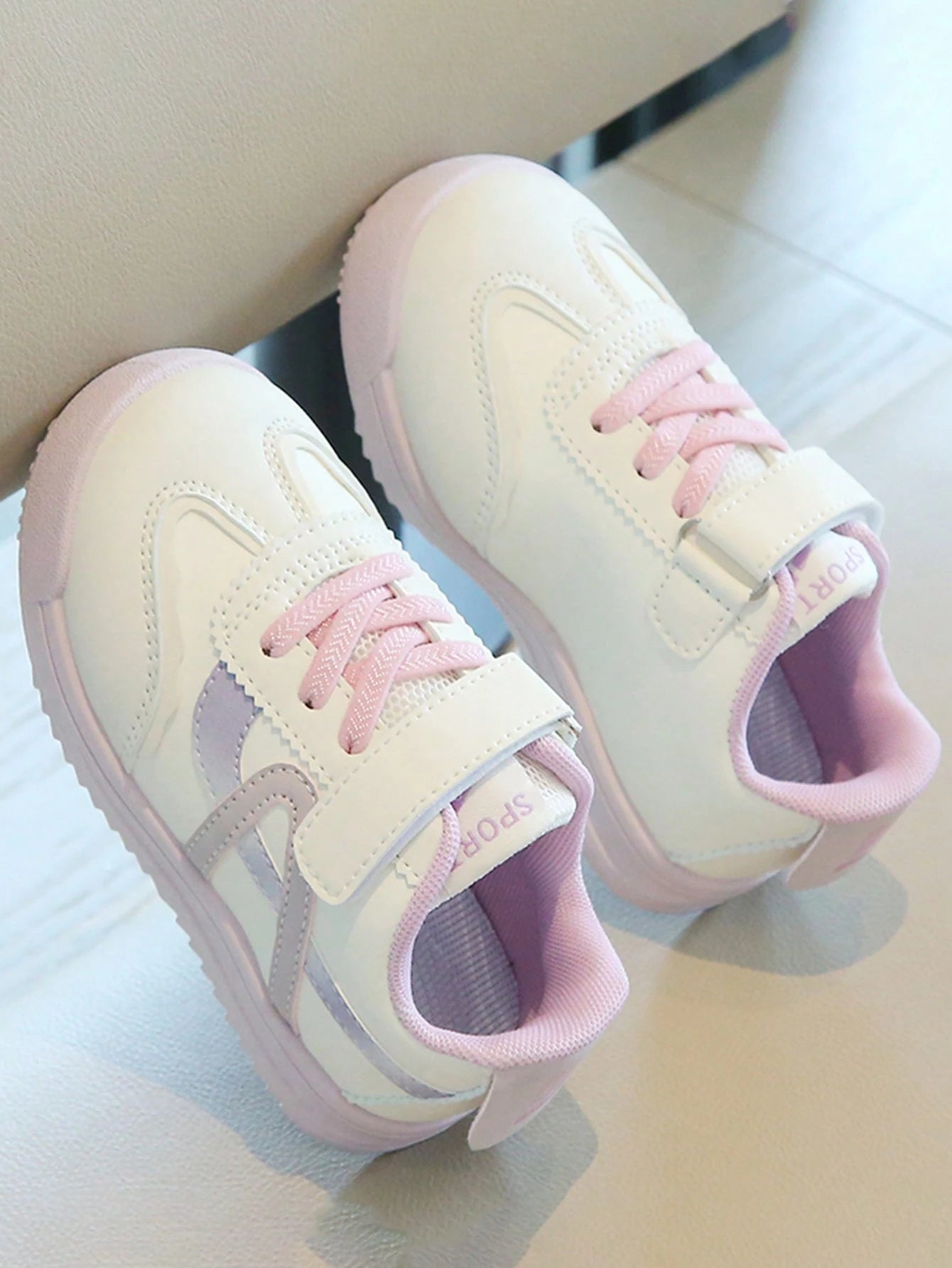 Kids Soft Sole Low-Top Unisex Sneakers