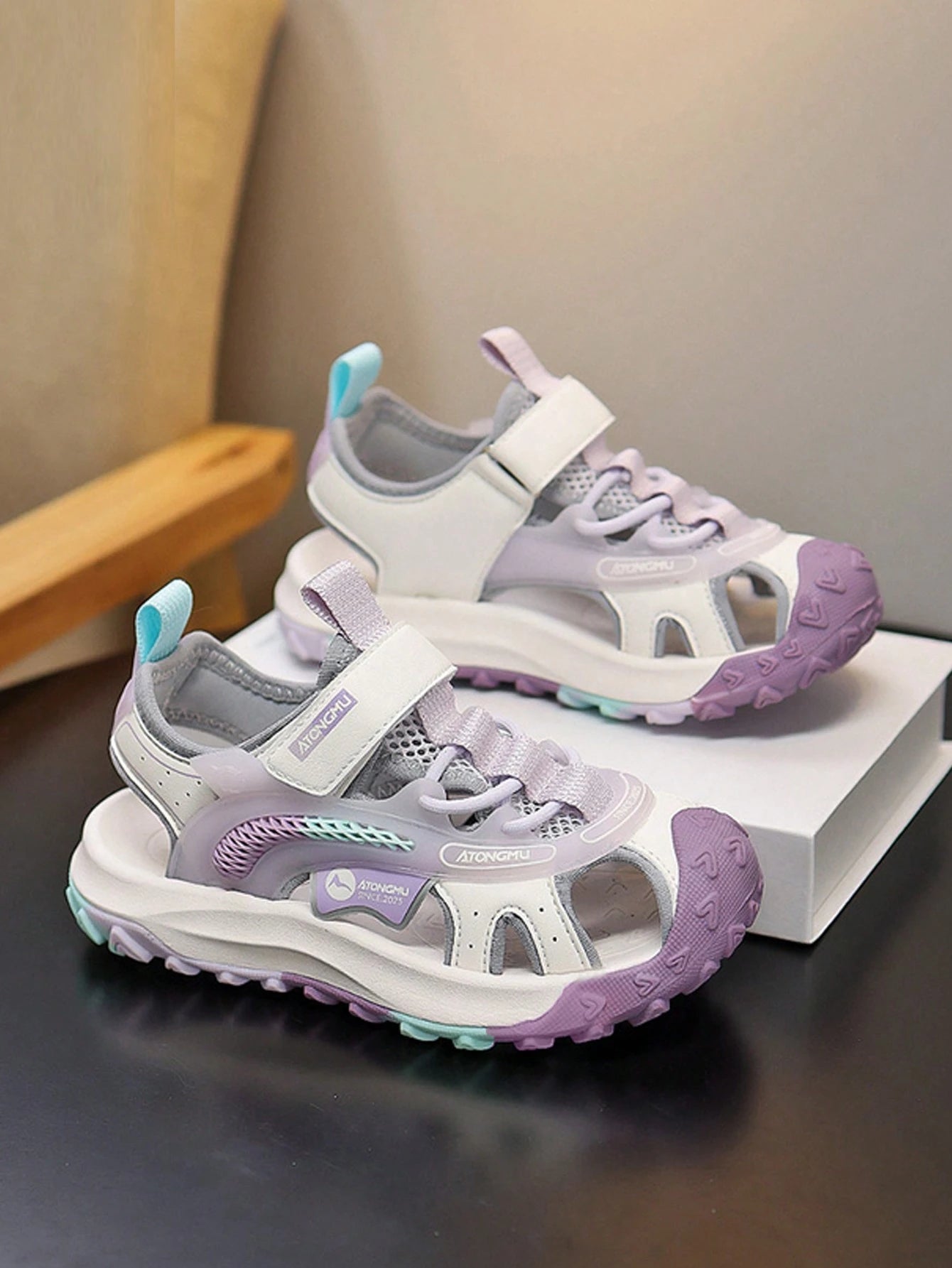 Children Boys' Outdoor Style Non-Slip Sports Sandals With Leather Mesh Design