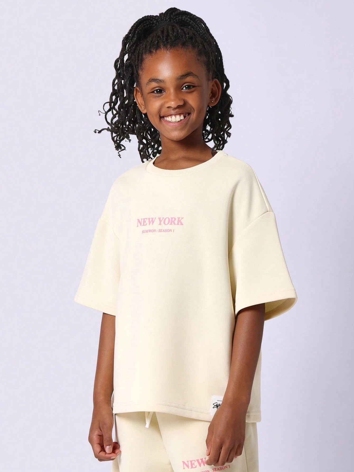 Tween Girls Everyday Oversized Tee And Loose Fit Jogger With New York Graphic Print Yellow