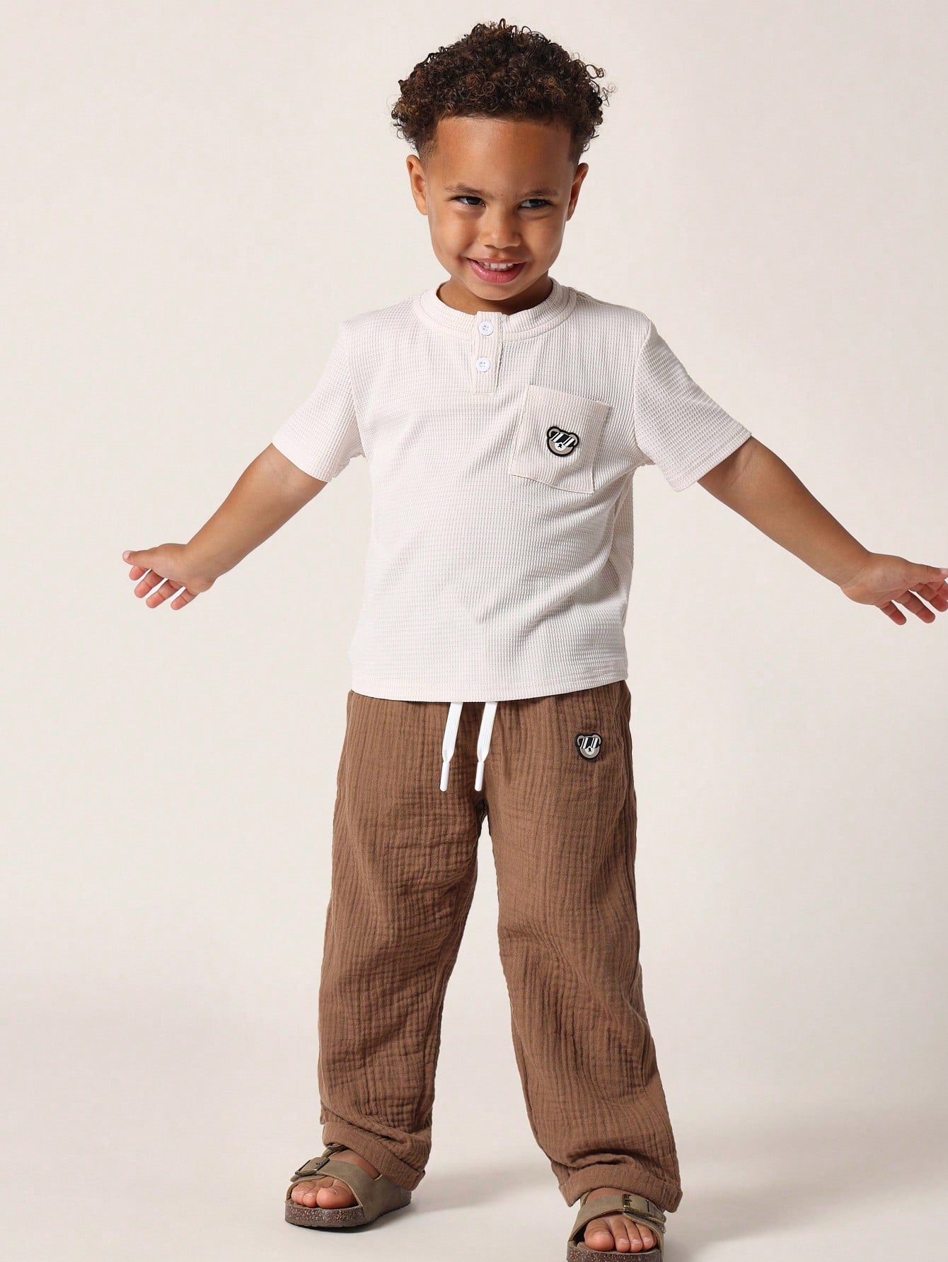 Young Boys Comfy Reg. Henley T Shrt Sets Khaki
