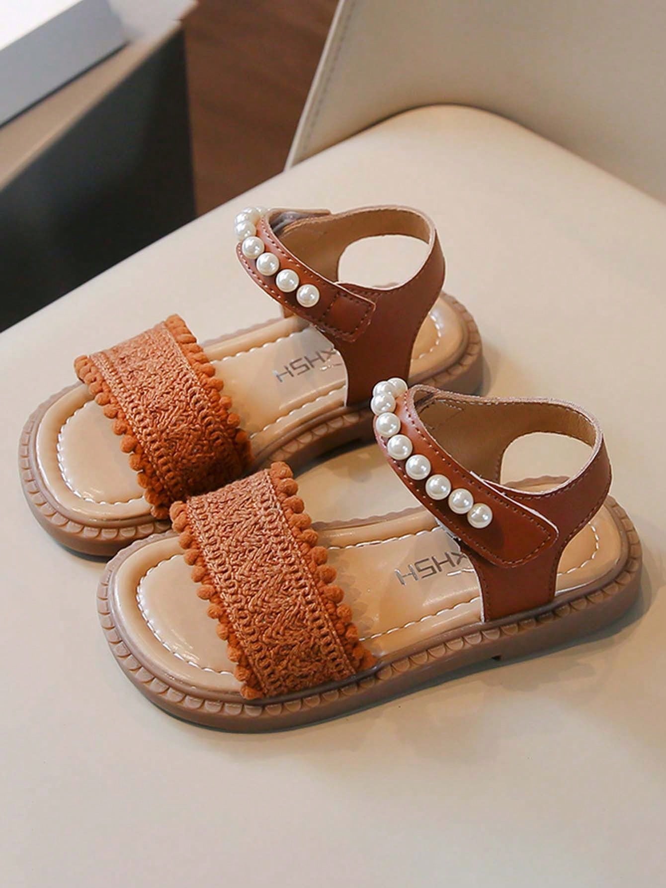 1 Pair Girls Fashion Pearl Decorated Soft Bottom Sandals Brown