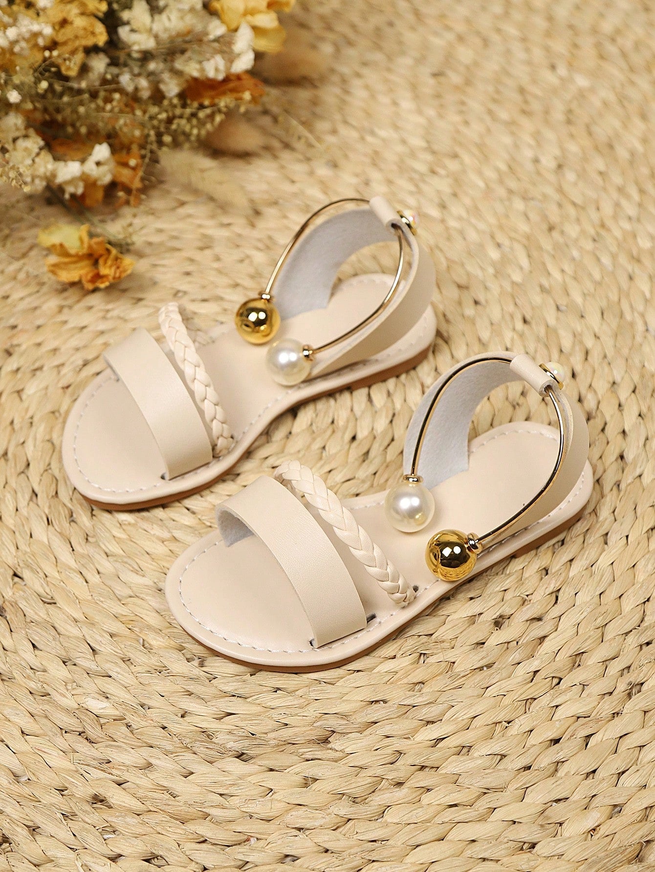 1 Pair Plus Size Girls Flat Sandals Beige