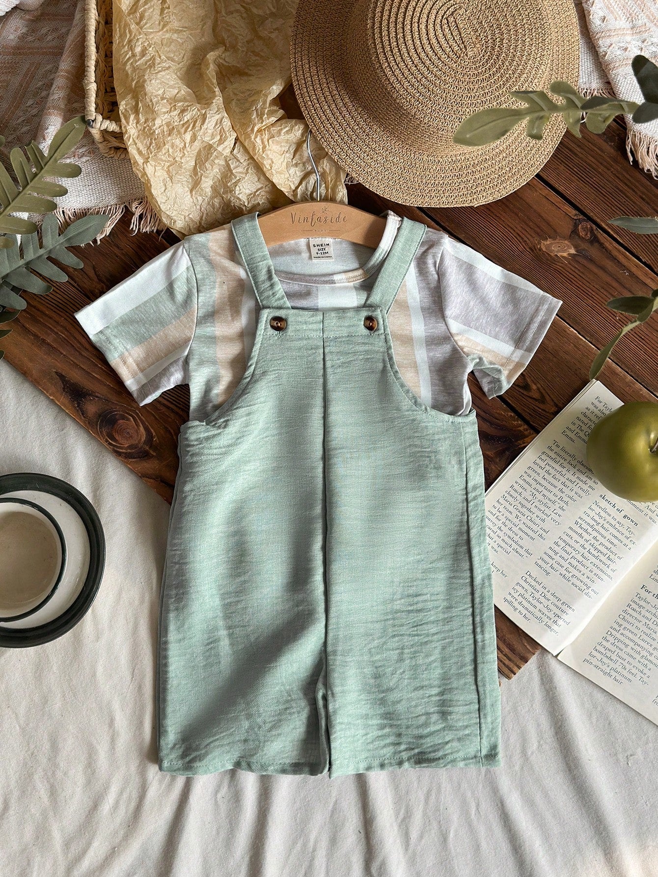 2pcs Baby Boy Casual Striped Top And Bib Pants Set