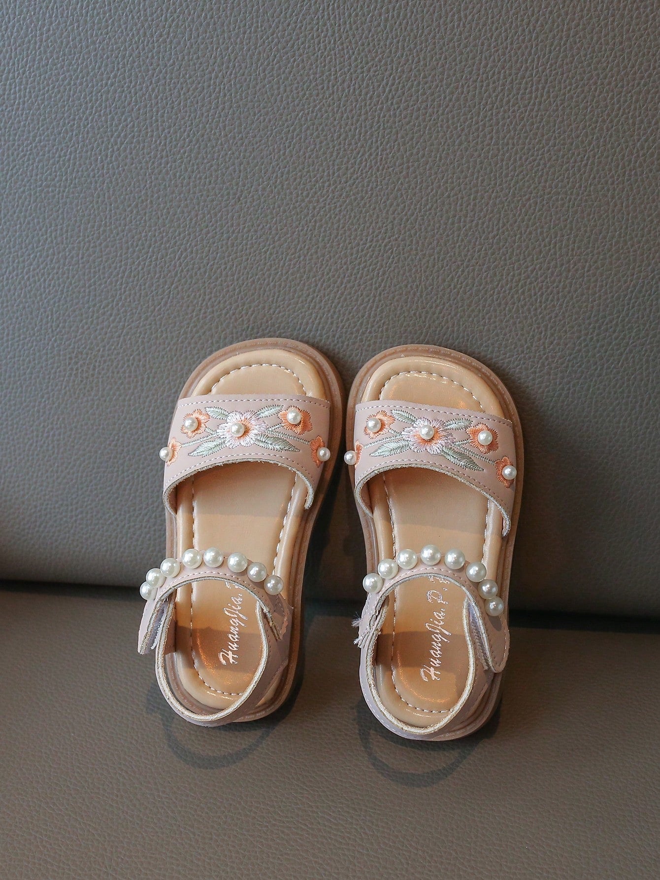 1 Pair Fashionable Minimalist Pearl Flower Hook And Loop Girls Flat Sandals