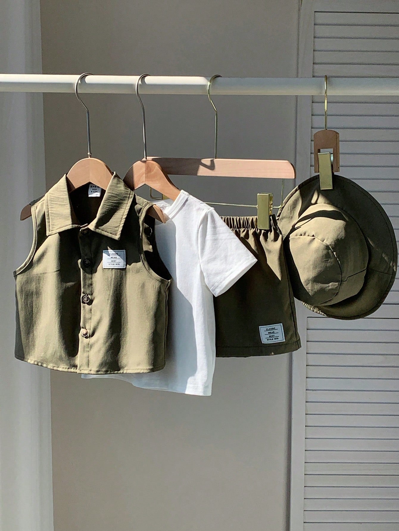 4pcs Baby Set: Soft Knitted Crew Neck Short Sleeve Top, Sleeveless Vest, Elastic Waist Shorts, Hat Army Green