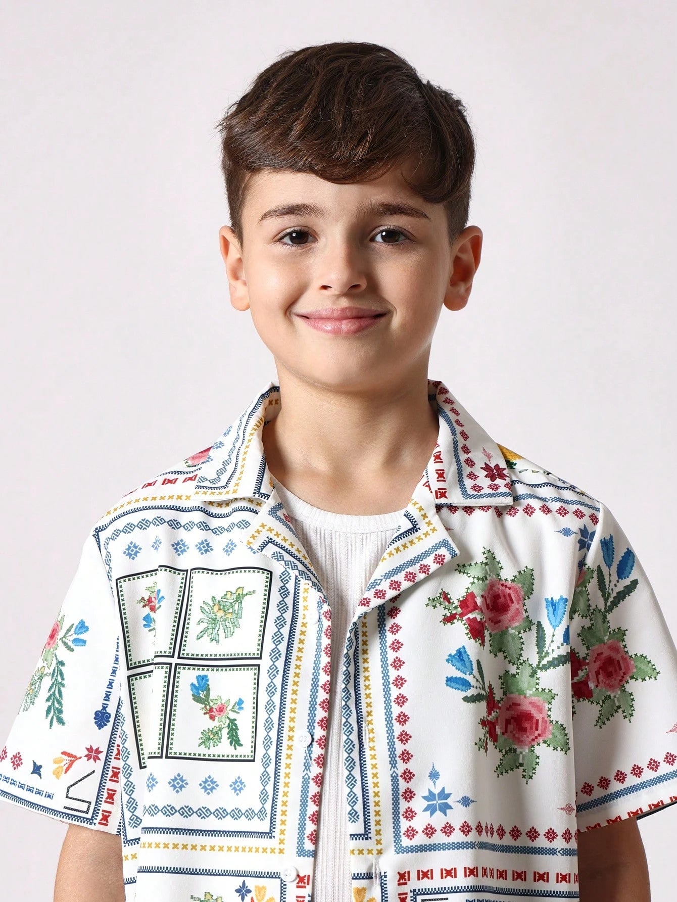 Tween Boys Comfy Regular Fit All Over Printed Linen Short Sleeve Shirt