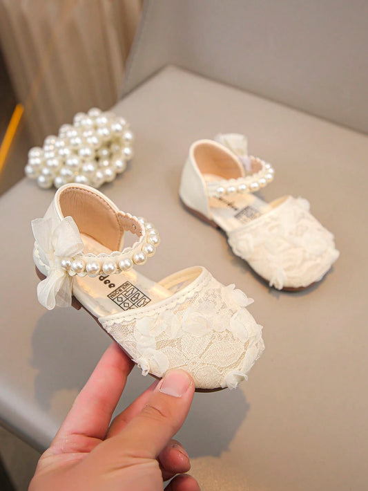 1 Pair Girls New Fashion Elegant Simple Pearl Gloss PU Embroidered Mesh Sandals Beige