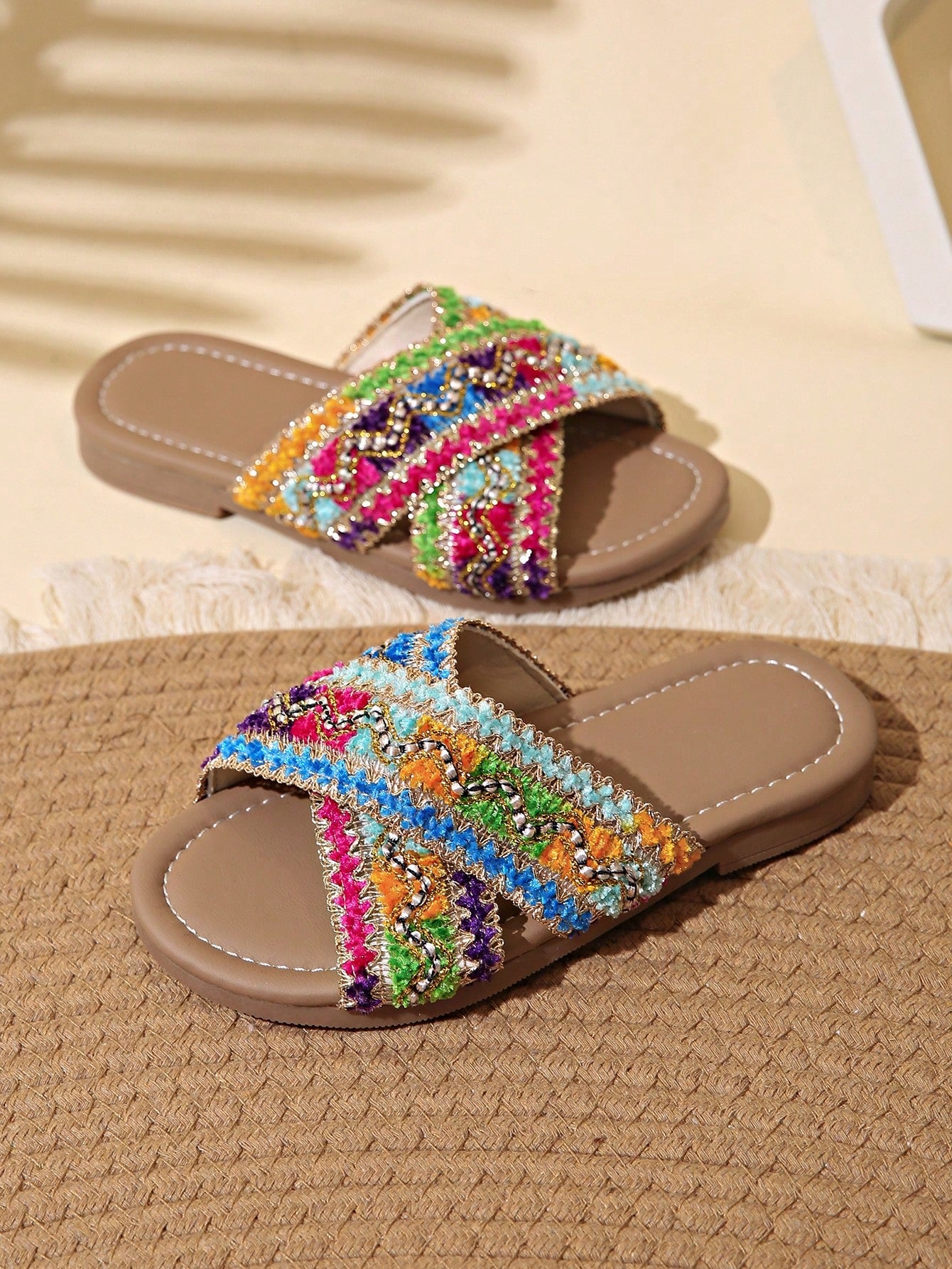 Kids Flat Sandals, Girls Flat Heel Slippers