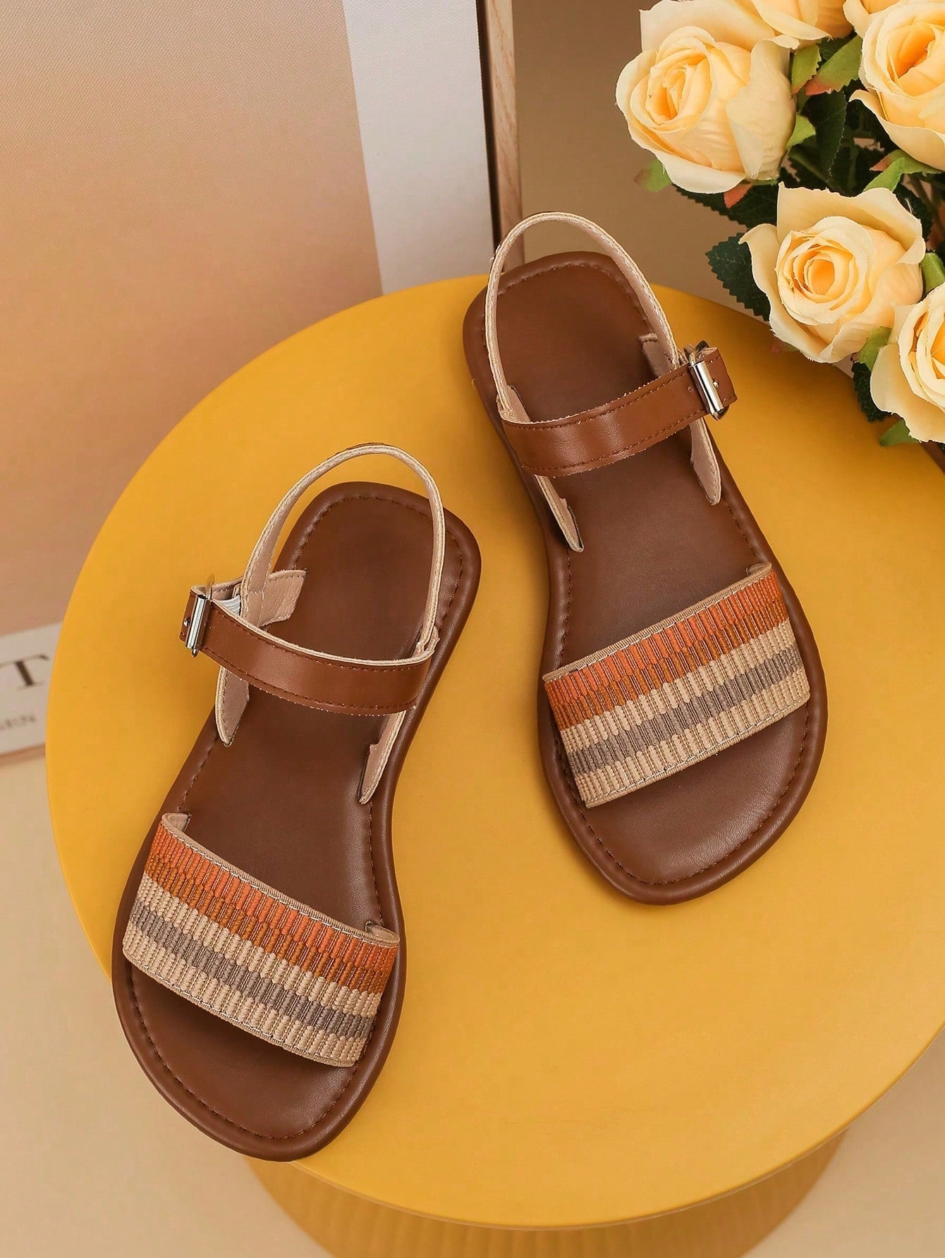 Fashionable & Comfortable Flat Sandals