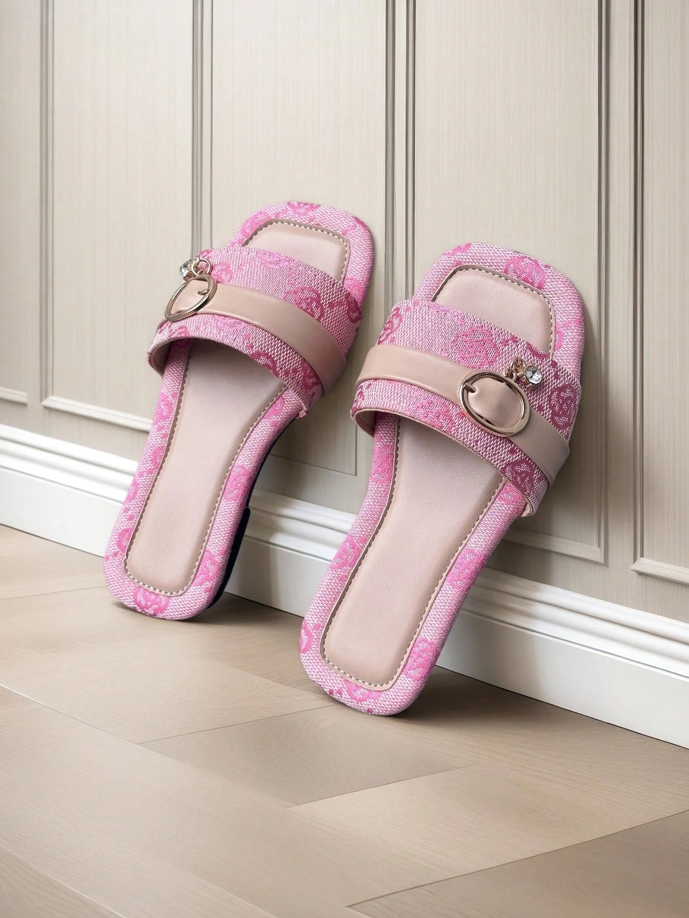 1 Pair Girls Open Toe Buckle Pendant Flower Decor Slide Sandals