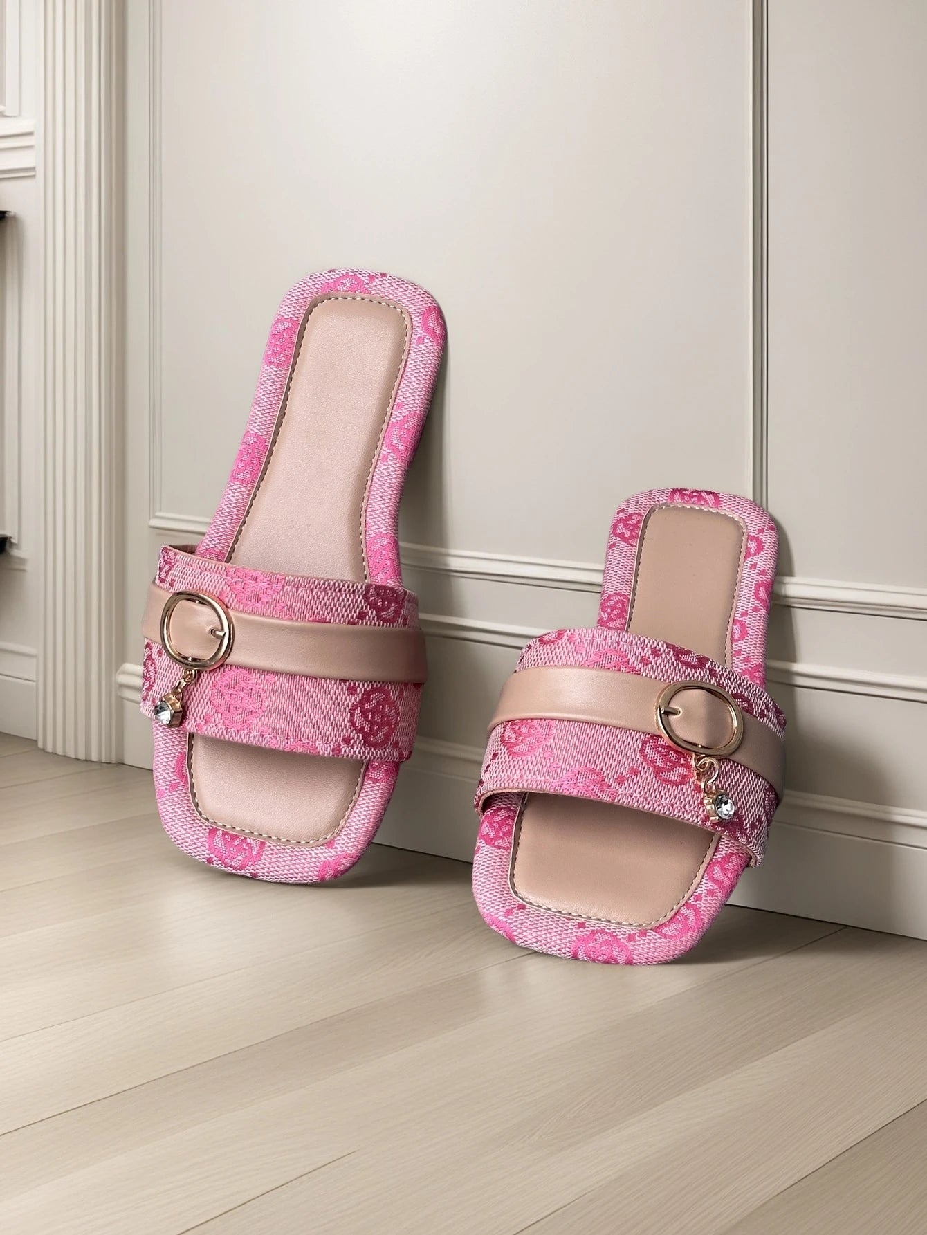1 Pair Girls Open Toe Buckle Pendant Flower Decor Slide Sandals