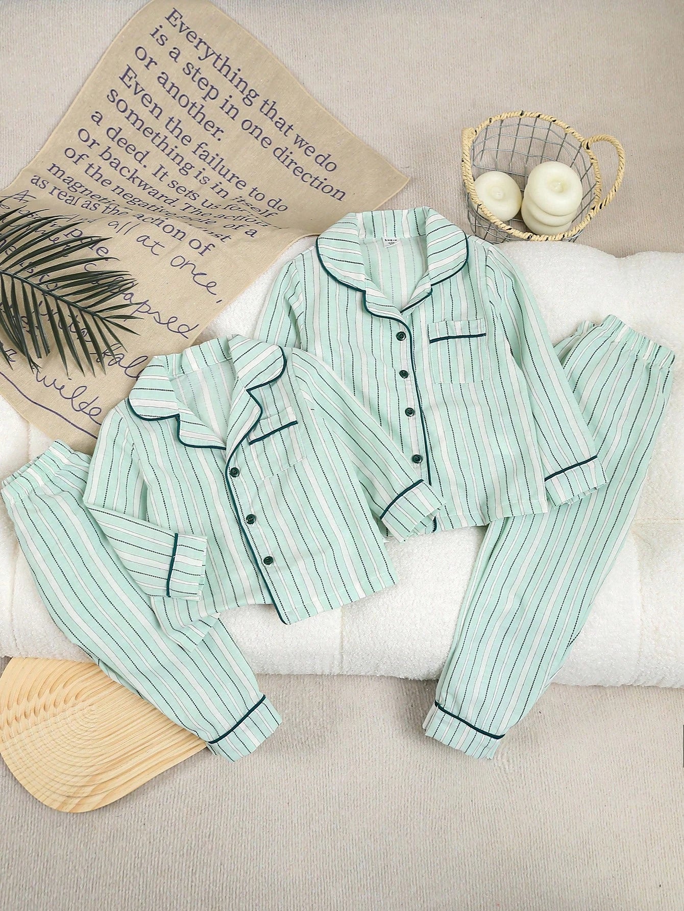 2pcs Boys' Simple Classic Blue Stripe Cardigan & Pants Green