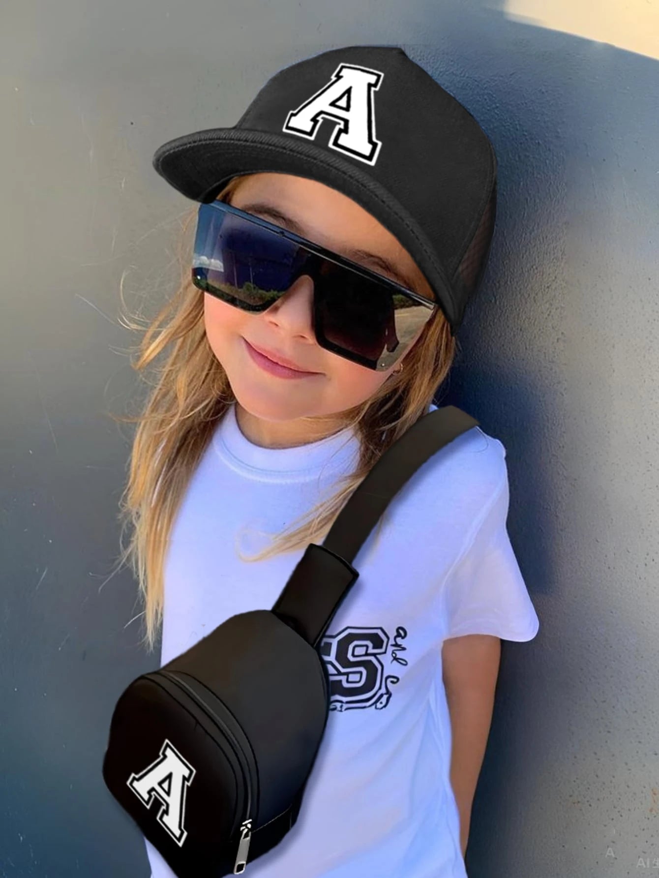 2pcs/Set Kids 26 Letters Printed Truck Driver Hat And Chest Bag Set Black 2