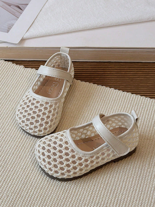 Mummy & Mee, 1 Pair Girls Spring New Hollow Breathable Mary Jane Flat Shoes