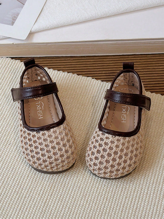 Mummy & Mee, 1 Pair Girls Spring New Hollow Breathable Mary Jane Flat Shoes