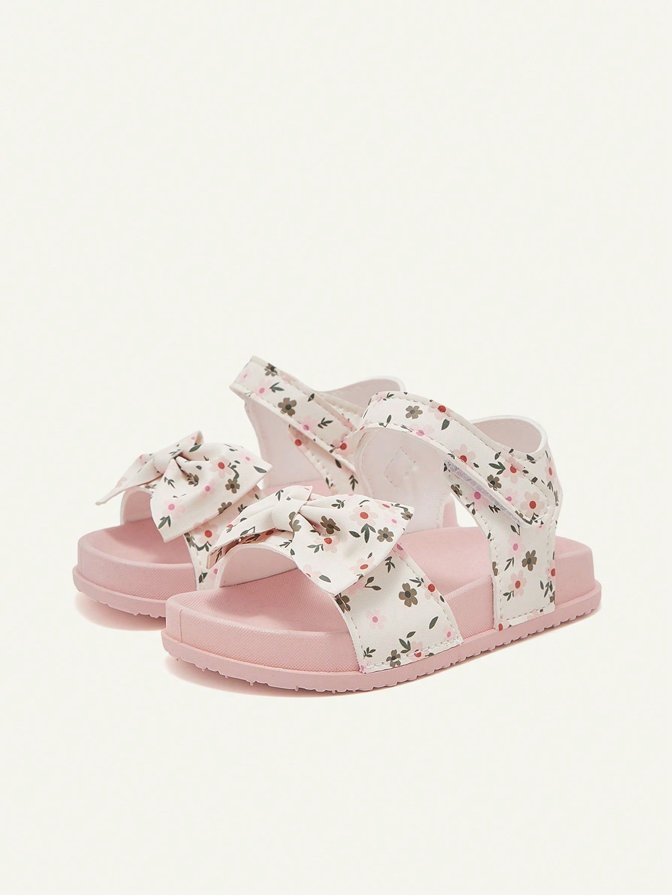 Cozy Pixies 1 Pair of Floral Cute Children's Lightweight White Baby Flat Sandals