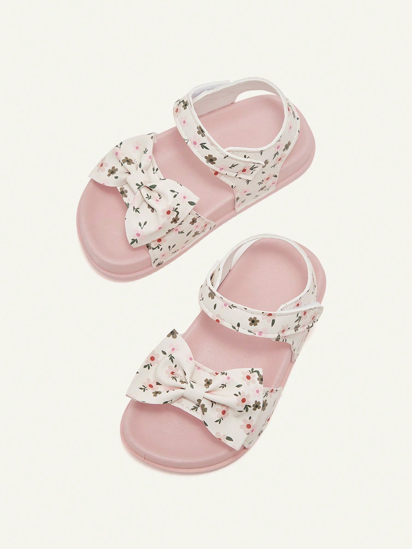 Cozy Pixies 1 Pair of Floral Cute Children's Lightweight White Baby Flat Sandals