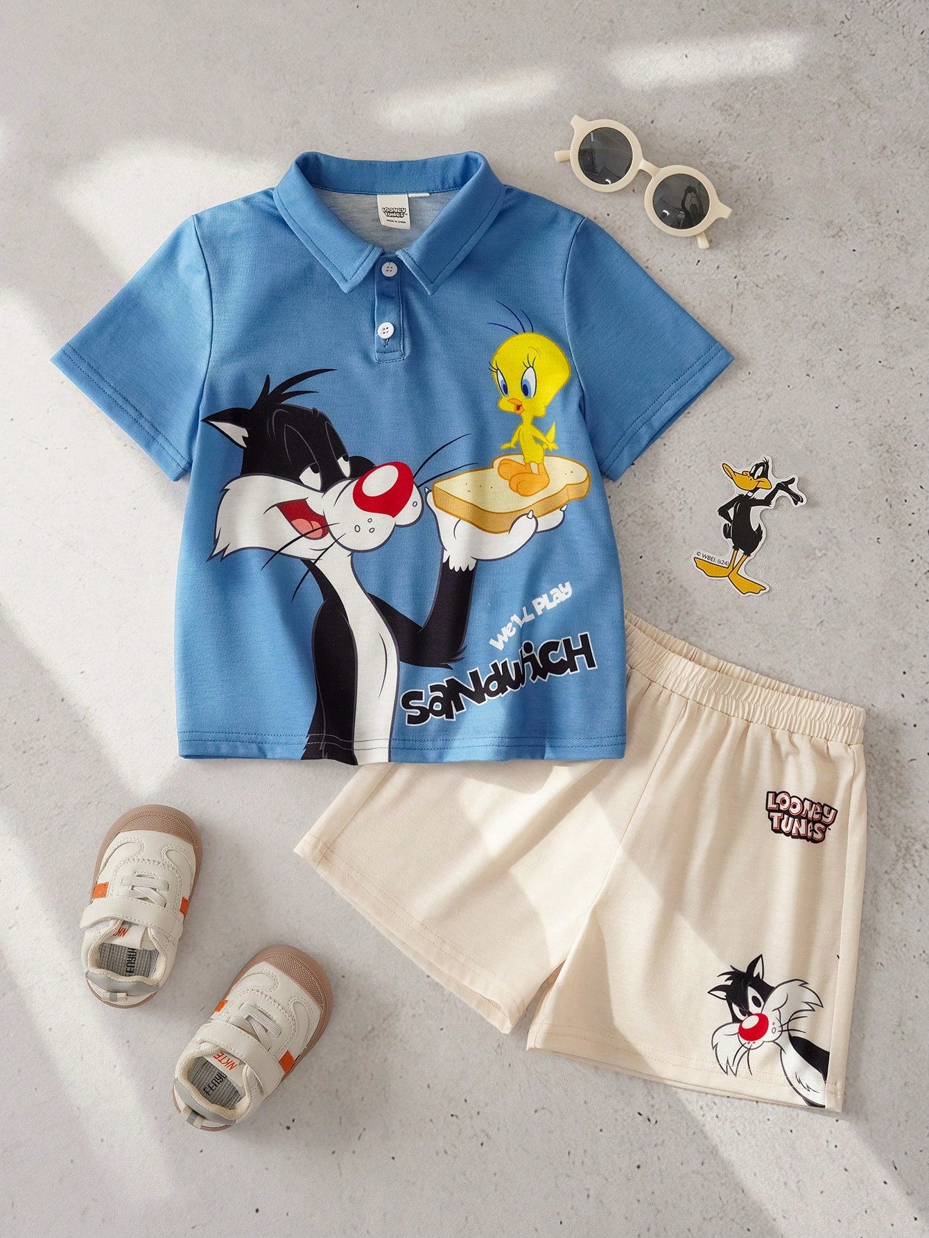 Young Boy Looney Tunes Cartoon Print T-Shirt And Shorts Set